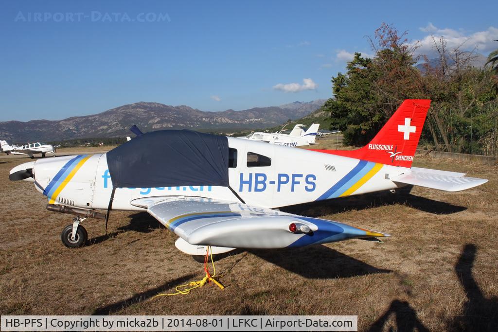 HB-PFS, 1980 Piper 28-181 C/N 28-8190083, Parked