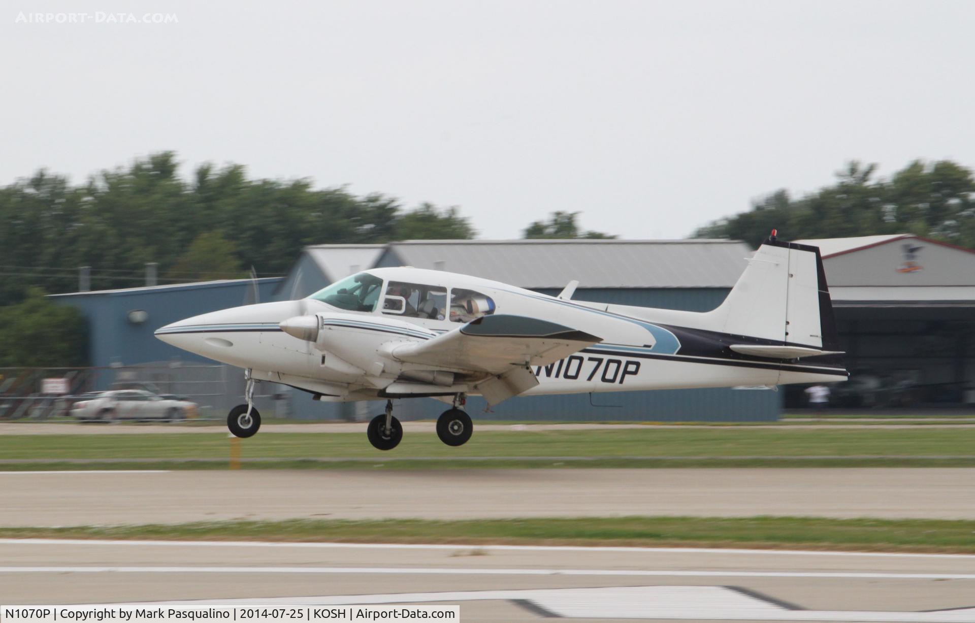 N1070P, 1954 Piper PA-23-150 Apache Apache C/N 23-77, Piper PA-23