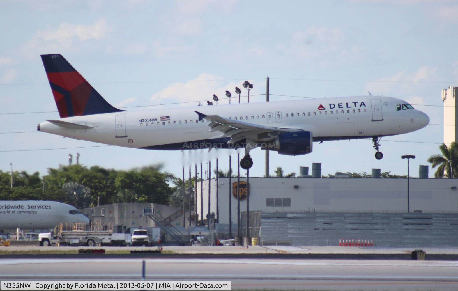 N355NW, 1998 Airbus A320-212 C/N 807, Delta A320
