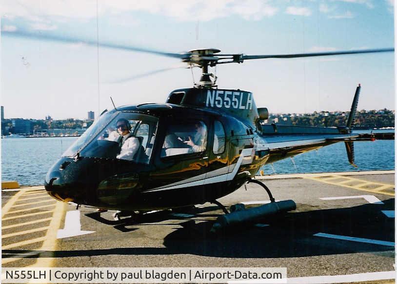 N555LH, Eurocopter AS-350BA Ecureuil C/N 3018, Taken whilst on a scenic trip over New York