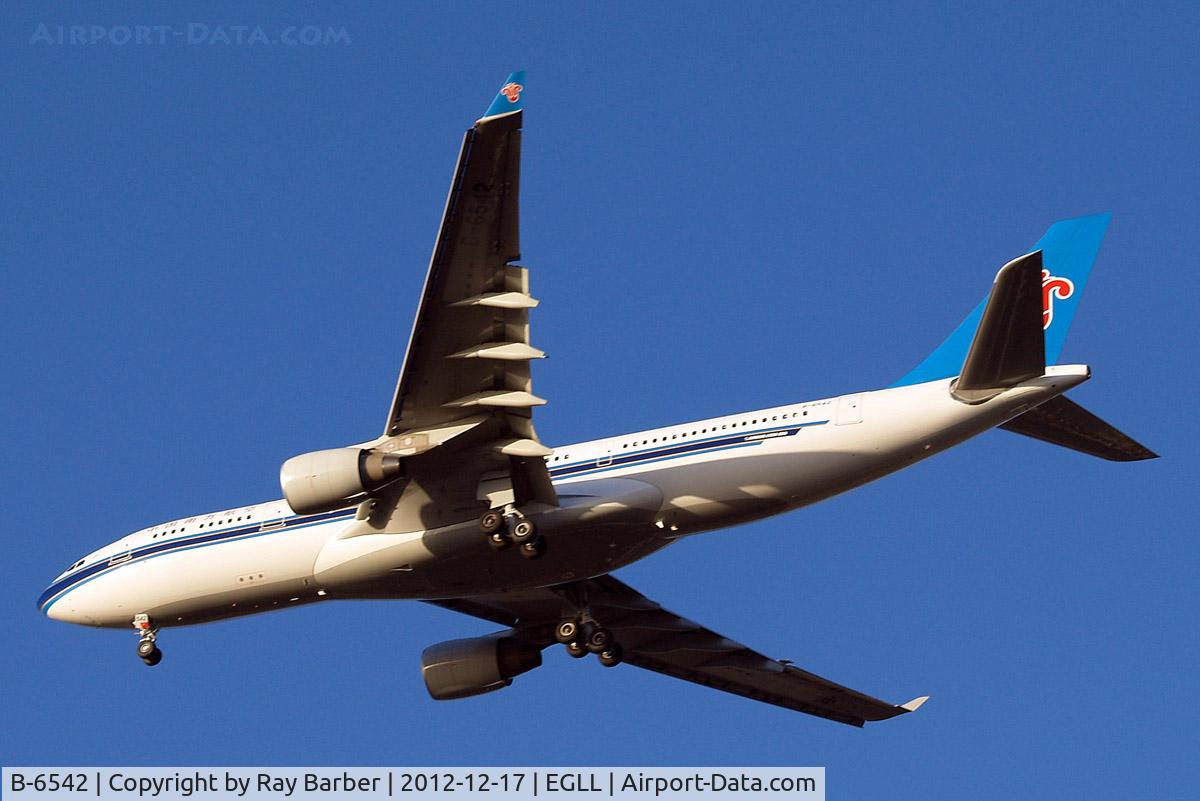 B-6542, 2012 Airbus A330-223 C/N 1297, Airbus A330-223 [1297] (China Southern Airlines) Home~G 17/12/2012. On approach 27R.
