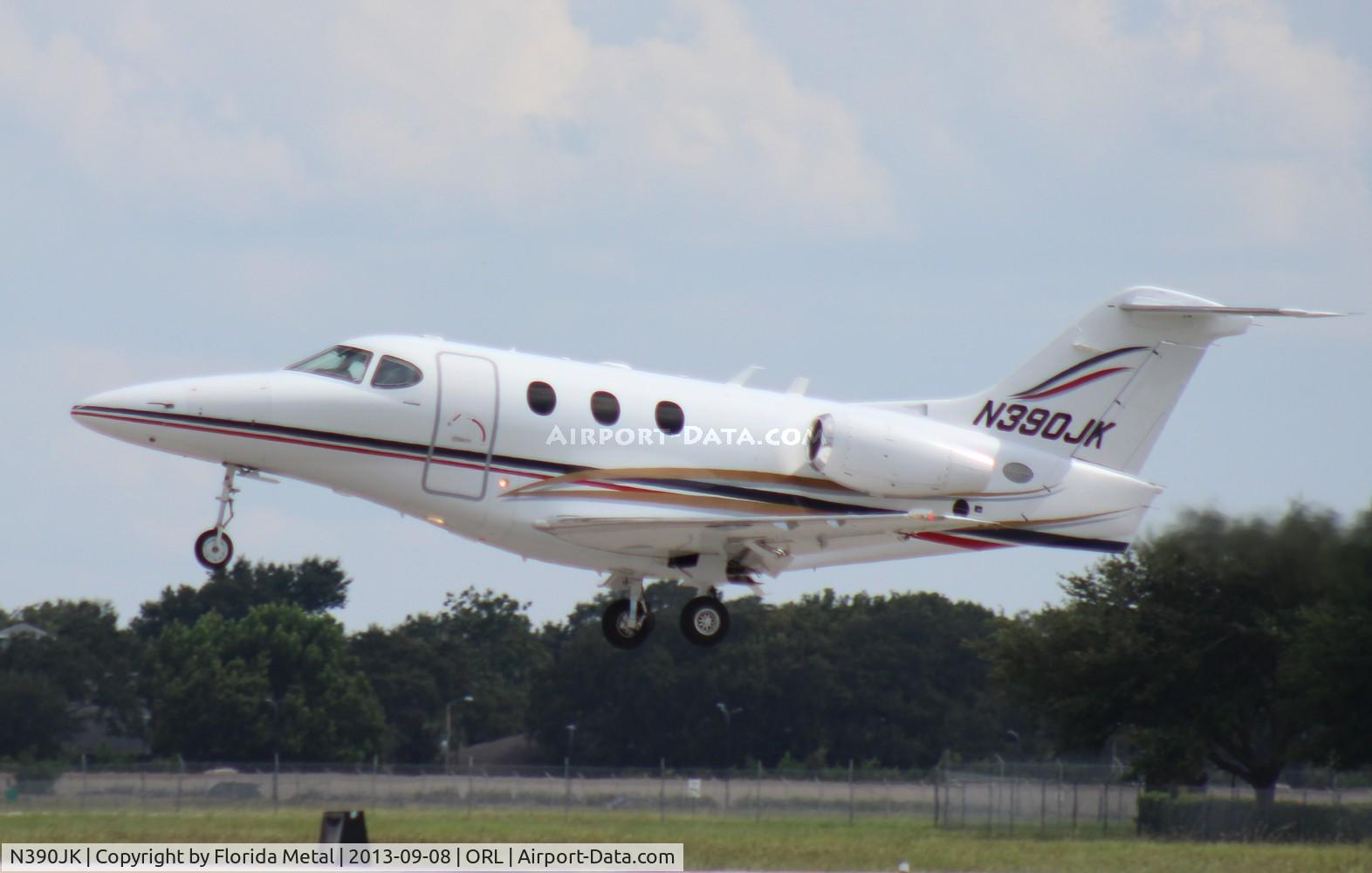 N390JK, 2002 Raytheon Aircraft Company 390 C/N RB-39, Premier 390