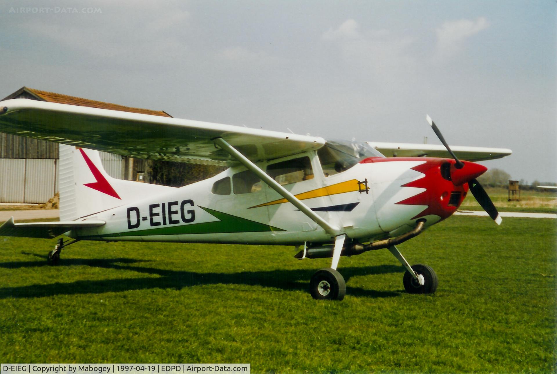 D-EIEG, 1980 Cessna 180K Skywagon Skywagon C/N 18053147, The D-EIEG @ Dingolfing airport.