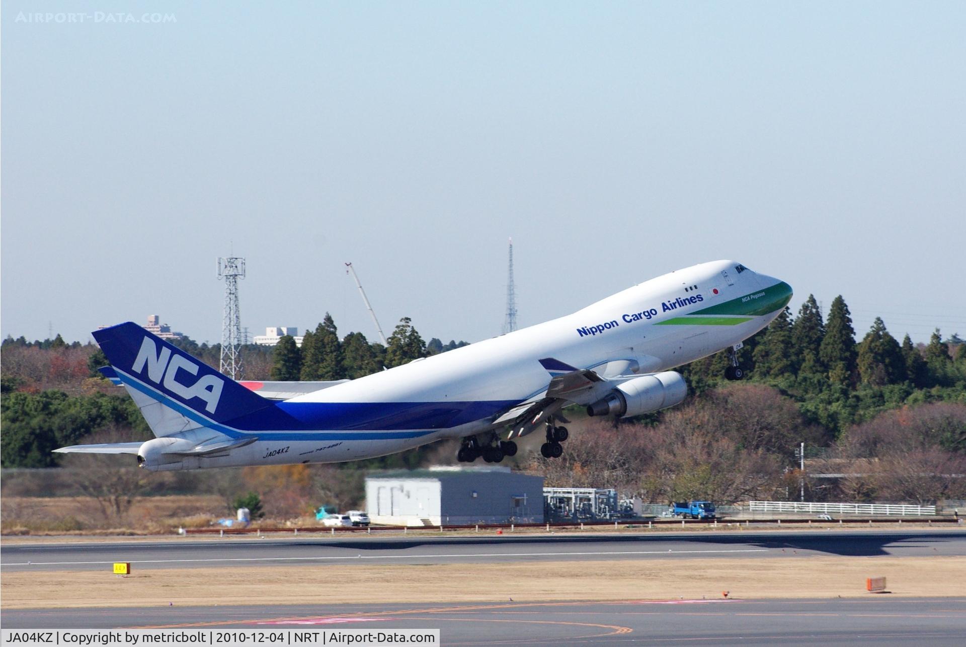 JA04KZ, 2006 Boeing 747-481F(SCD) C/N 34283, Take off from Narita