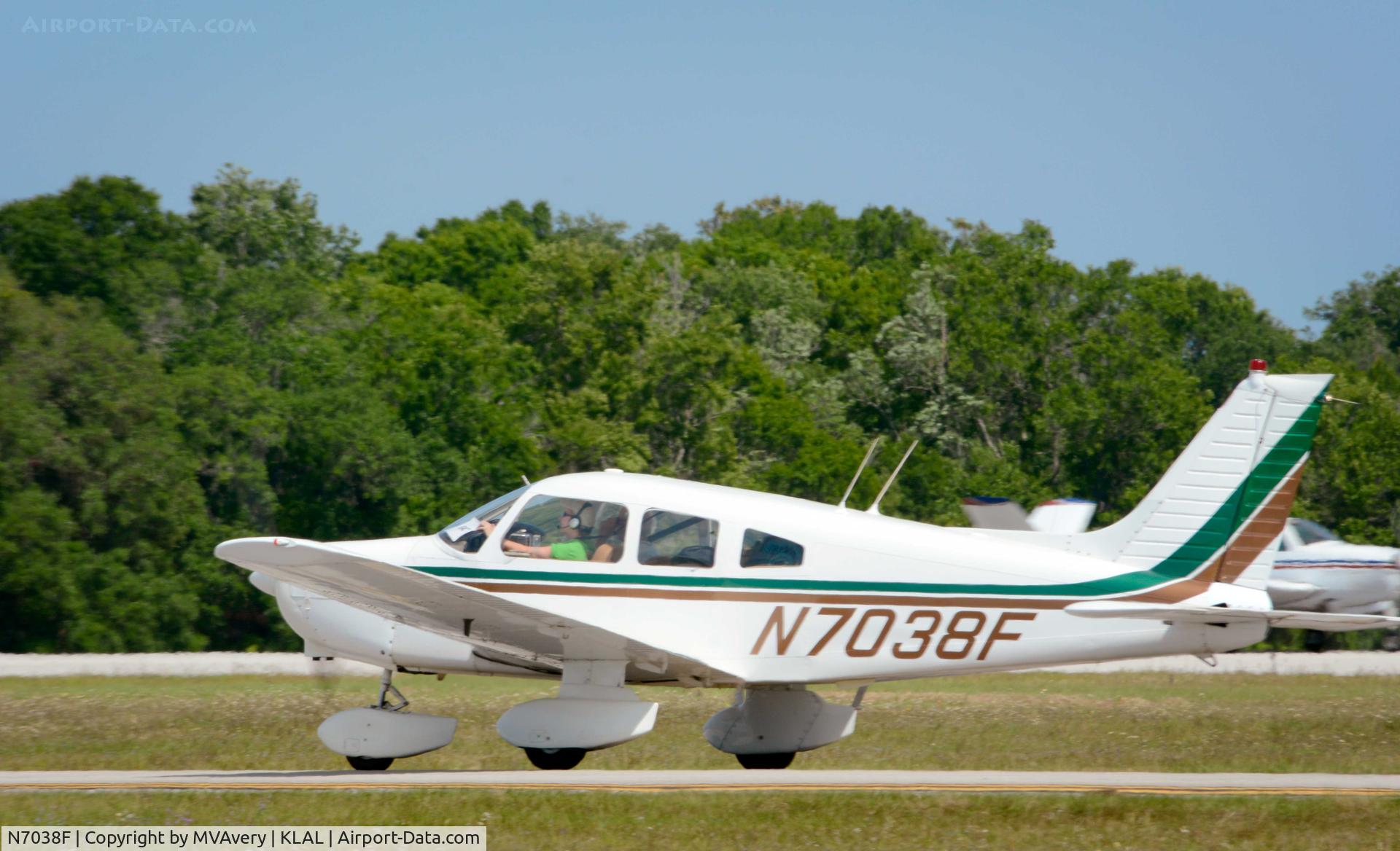 N7038F, 1976 Piper PA-28-151 C/N 28-7715193, 2014 Sun n Fun