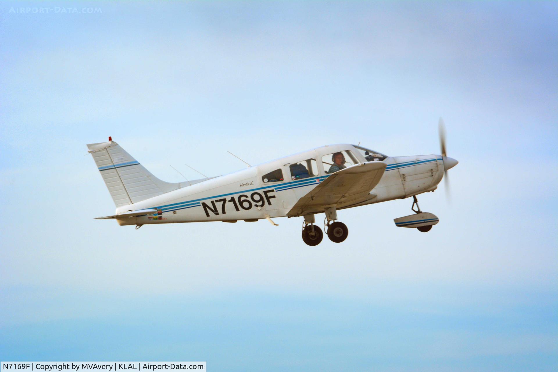 N7169F, 1976 Piper PA-28-151 Cherokee Warrior C/N 28-7715200, 2014 Sun n Fun