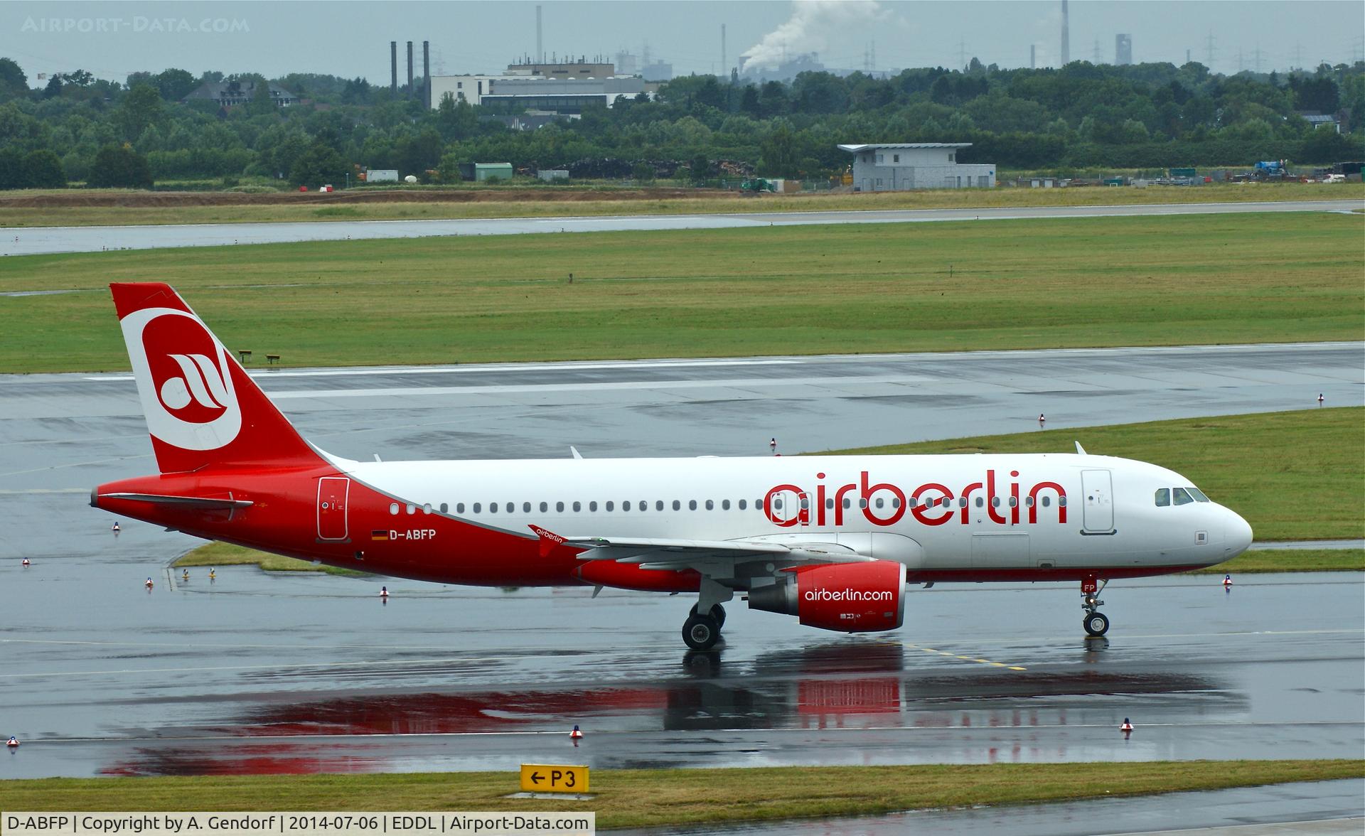 D-ABFP, 2011 Airbus A320-214 C/N 4606, Air Berlin, is here on taxiway 