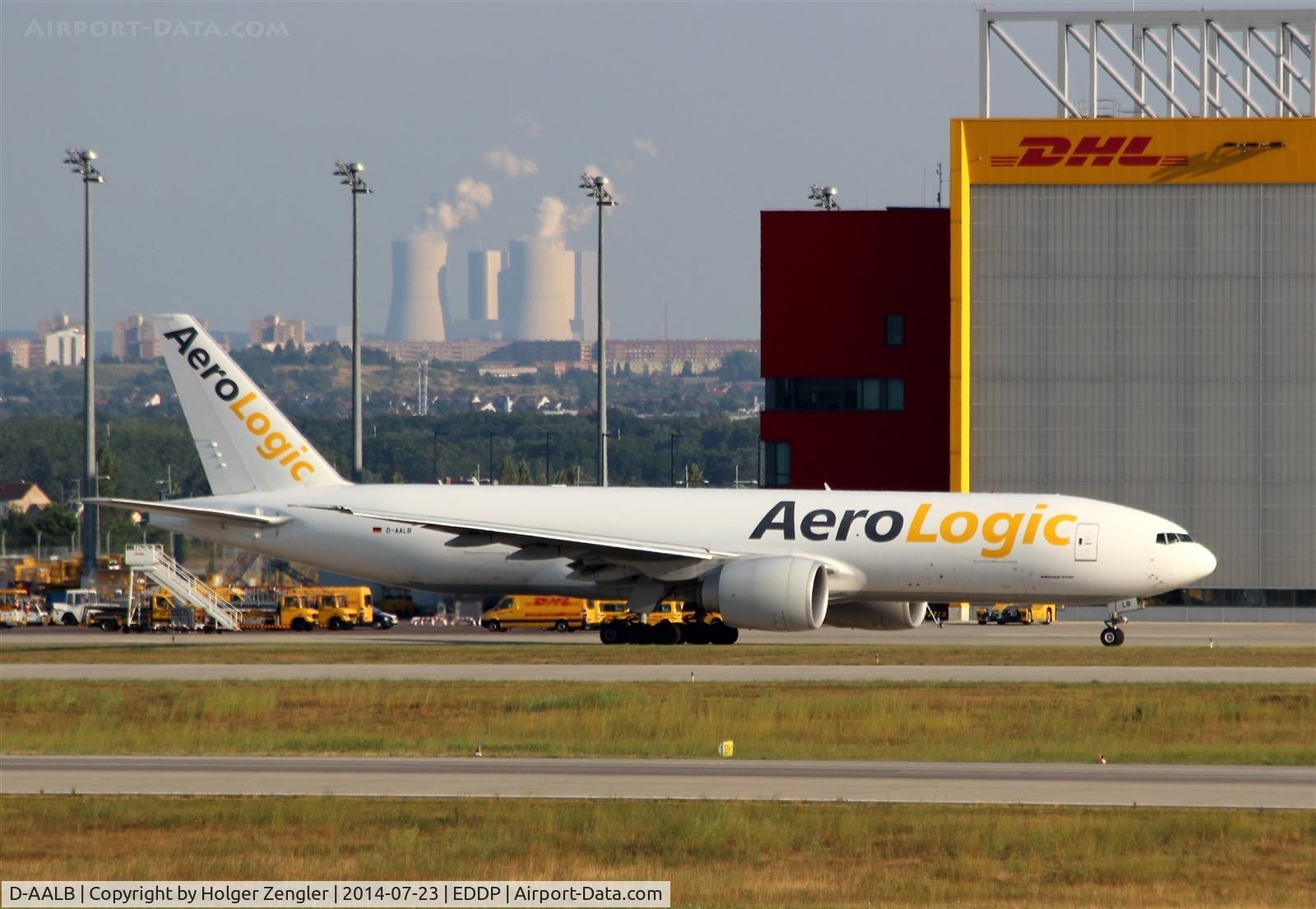 D-AALB, 2009 Boeing 777-FZN C/N 36002, On taxi for an eastbound departure to Asia....