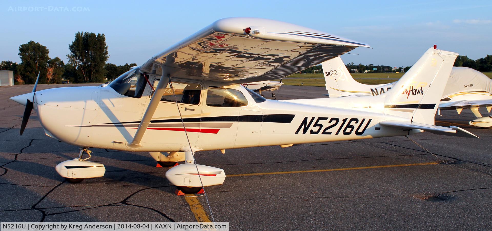 N5216U, 2002 Cessna 172S C/N 172S9130, Cessna 172S Skyhawk on the line.
