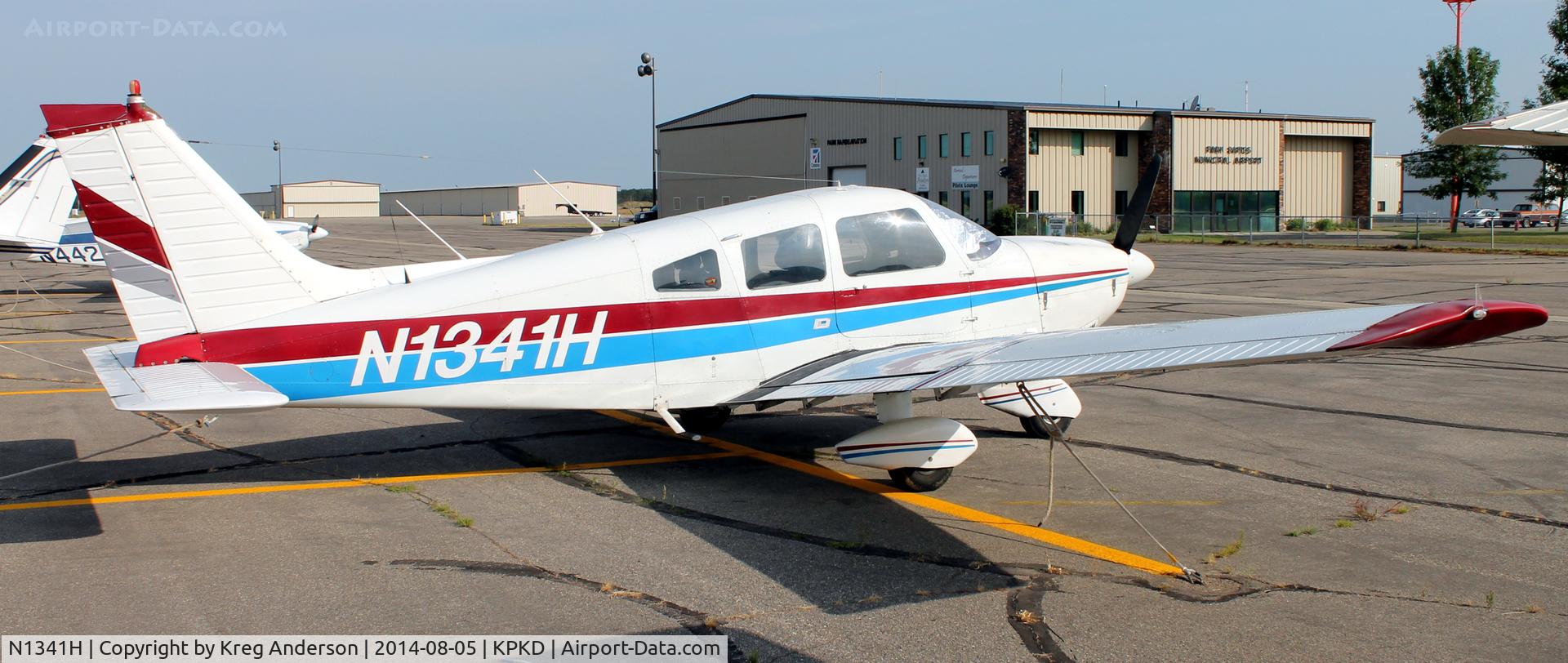 N1341H, Piper PA-28-181 Archer C/N 28-7790306, Piper PA-28-181 Archer on the ramp in Park Rapids, MN.