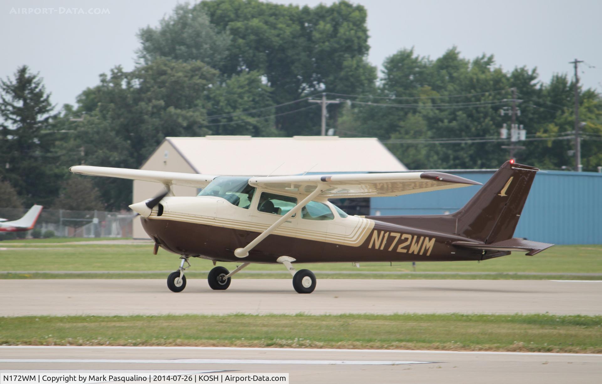N172WM, Cessna 172M C/N 17265632, Cessna 172M