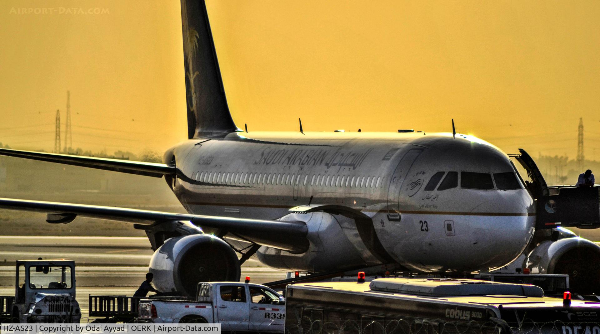 HZ-AS23, 2010 Airbus A320-214 C/N 4519, Saudia A320 at Riyadh Airport