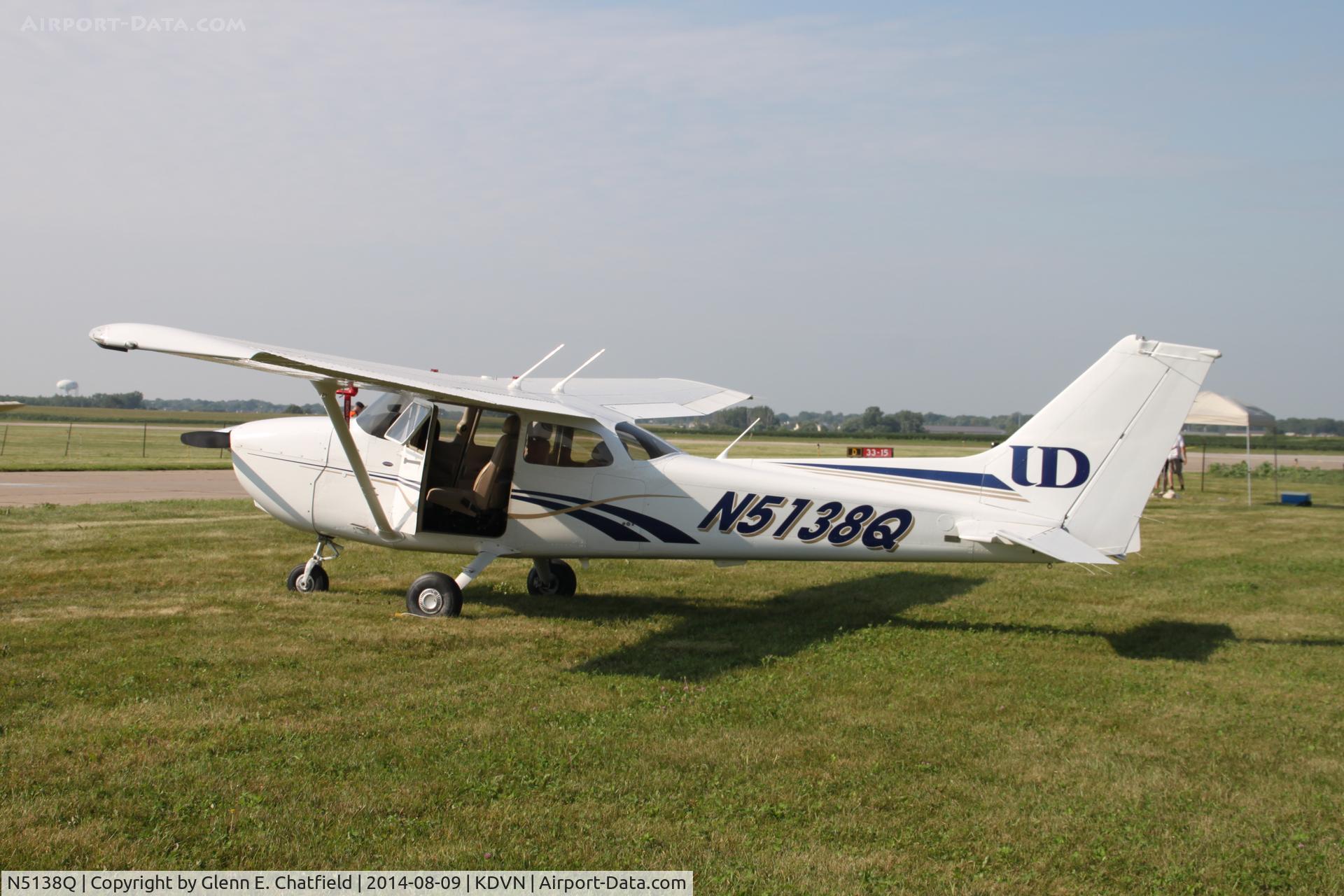 N5138Q, Cessna 172S C/N 172S10942, At the Quad Cities Air Show