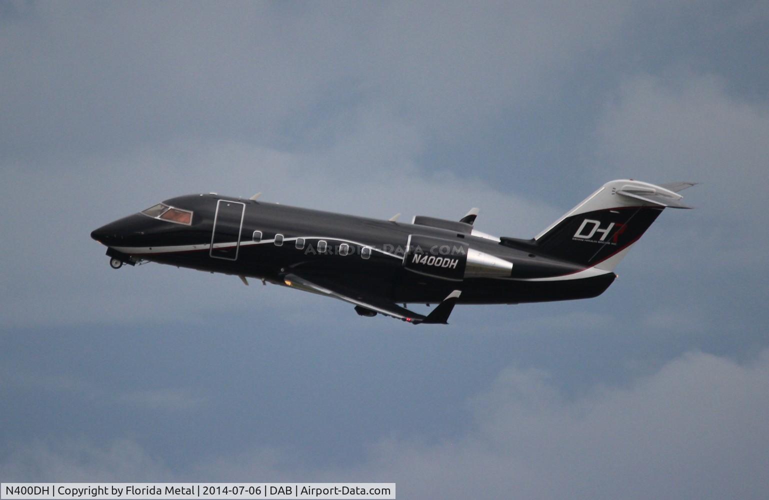 N400DH, 1989 Canadair 601-3A Challenger (CL-600-2B16) C/N 5036, Denny Hamlin #11 NASCAR Driver Challenger 601