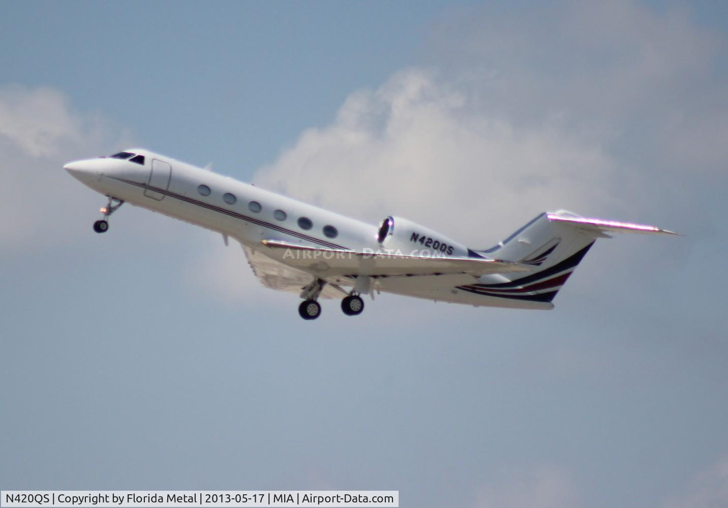 N420QS, 1997 Gulfstream Aerospace G-IV C/N 1320, Gulfstream IV