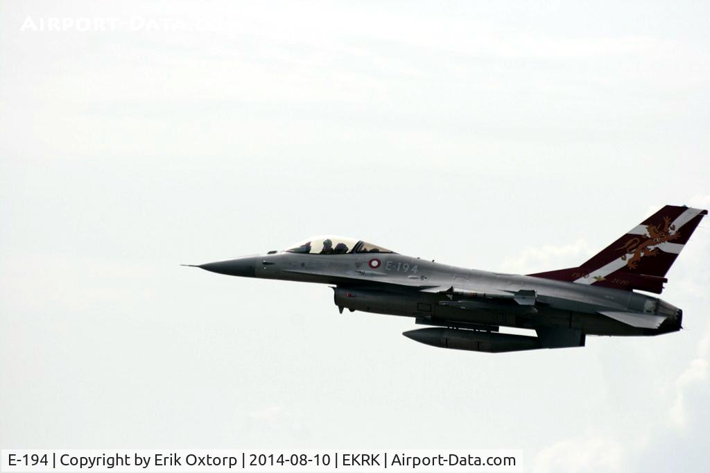 E-194, SABCA F-16A Fighting Falcon C/N 6F-21, E-194 in RKE