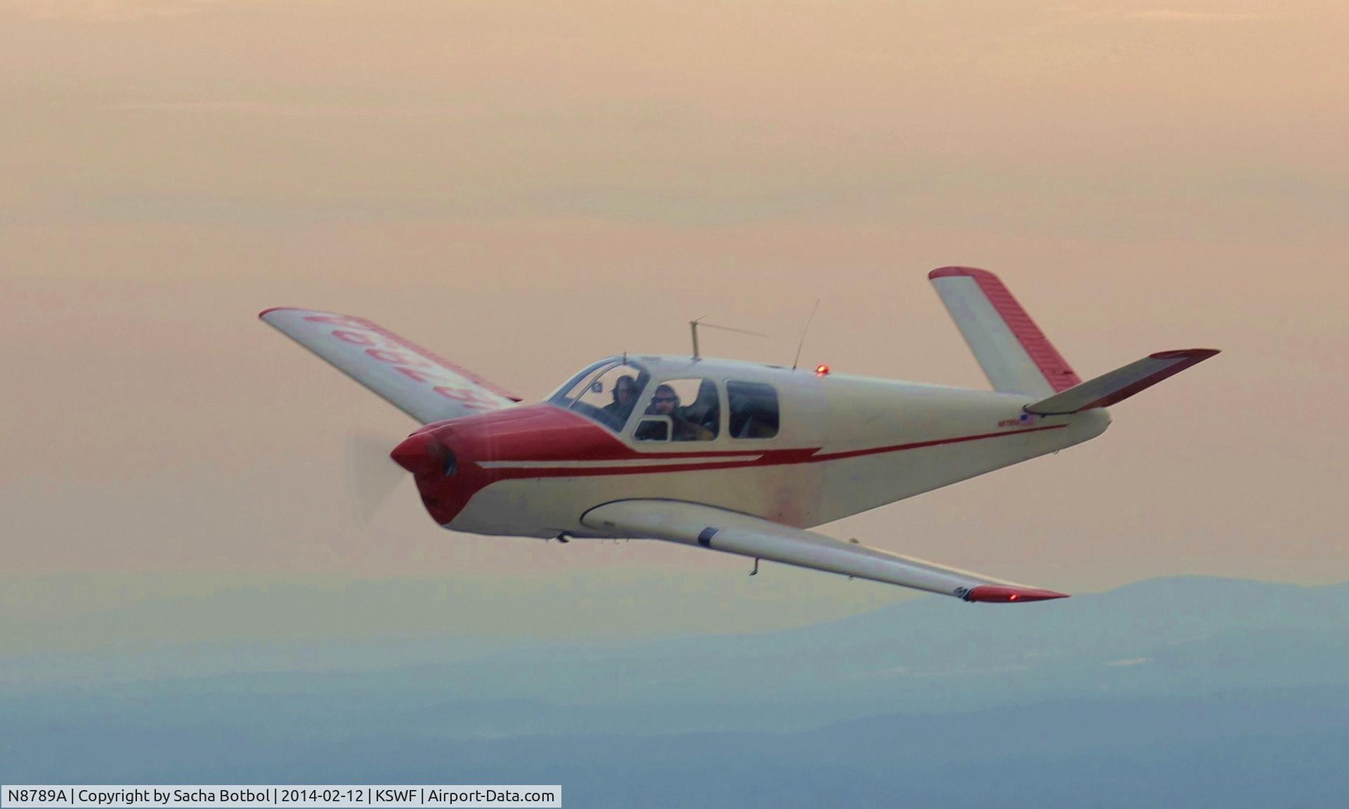 N8789A, 1950 Beech B35 C/N D-2211, Air to air