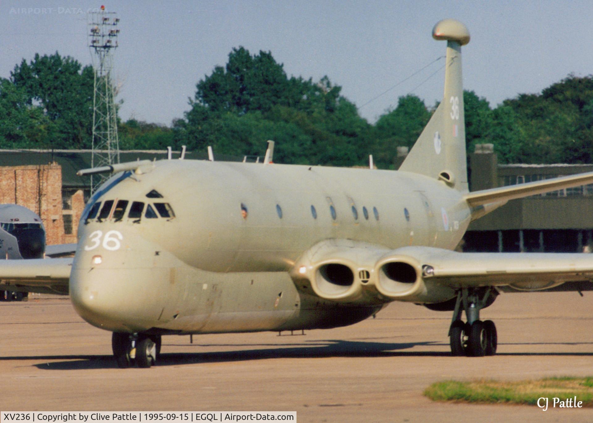 XV236, Hawker Siddeley Nimrod MR.2 C/N 8011, Scanned from print - Nimrod MR.2 XV236 taxies towards RWY 09 at RAF Leuchars (EGQL) Sep '95. n.b the face at the observer's dome window.