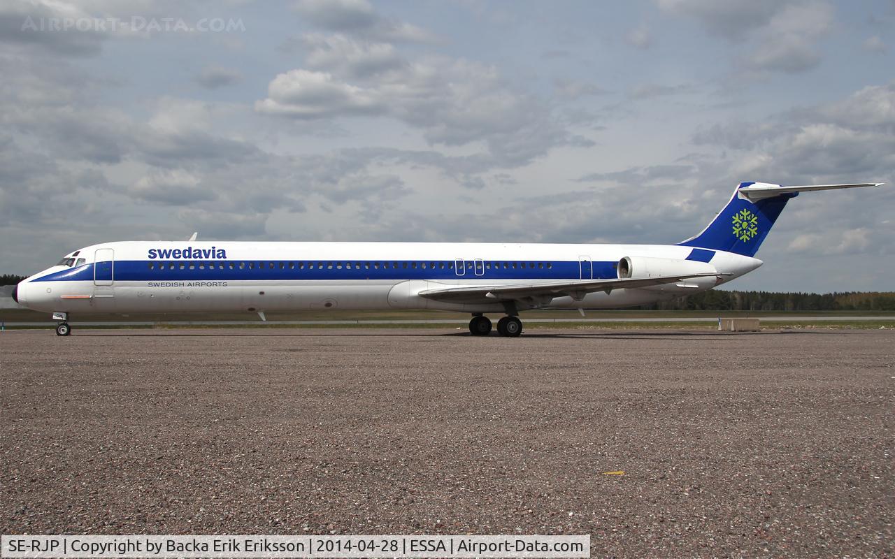 SE-RJP, 1985 McDonnell Douglas MD-82 (DC-9-82) C/N 49209/1191, Parked on ramp K and used as a training aircraft by the airport operator Swedavia.