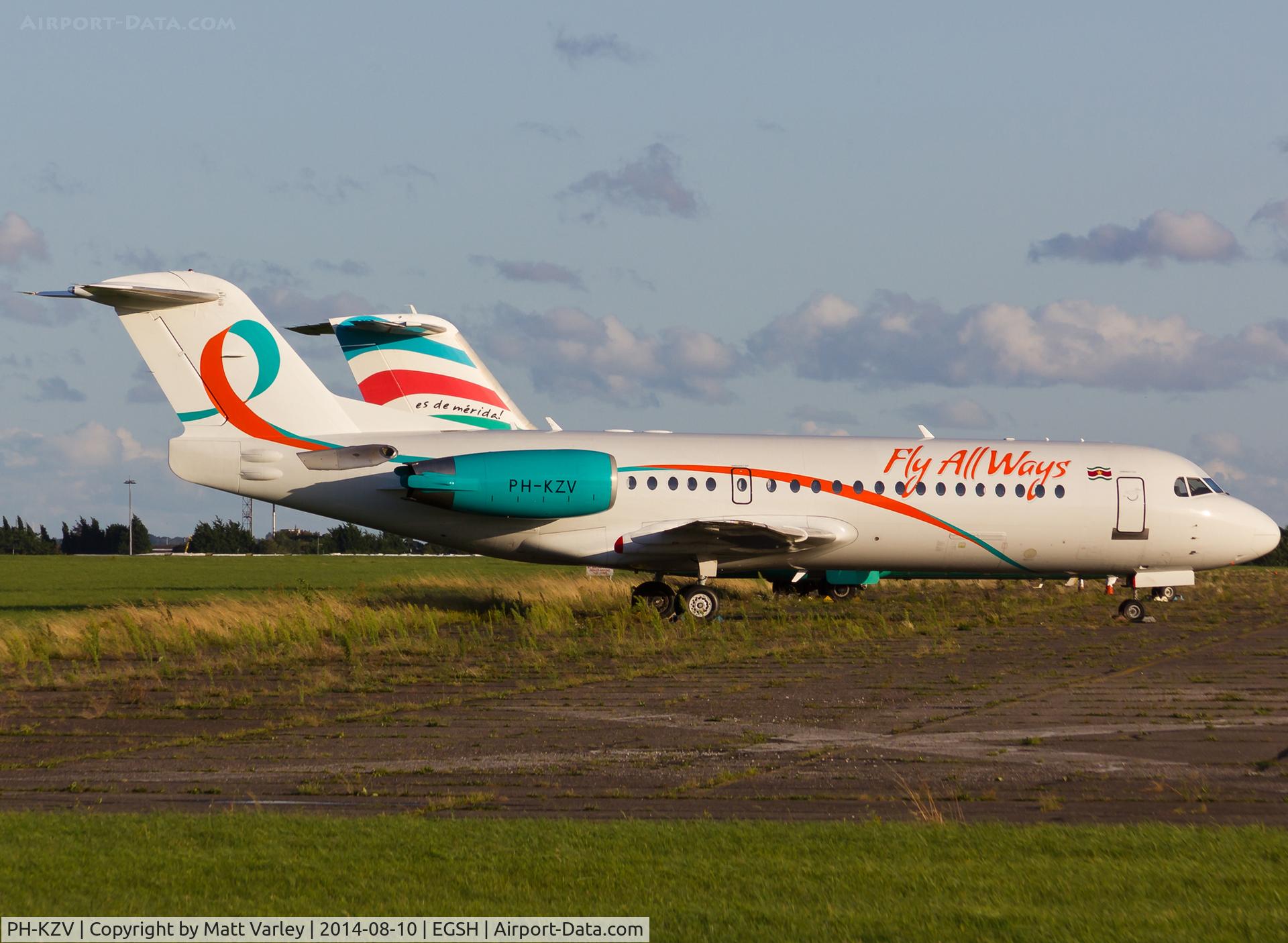 PH-KZV, 1995 Fokker 70 (F-28-0070) C/N 11556, Now in fly all ways livery....