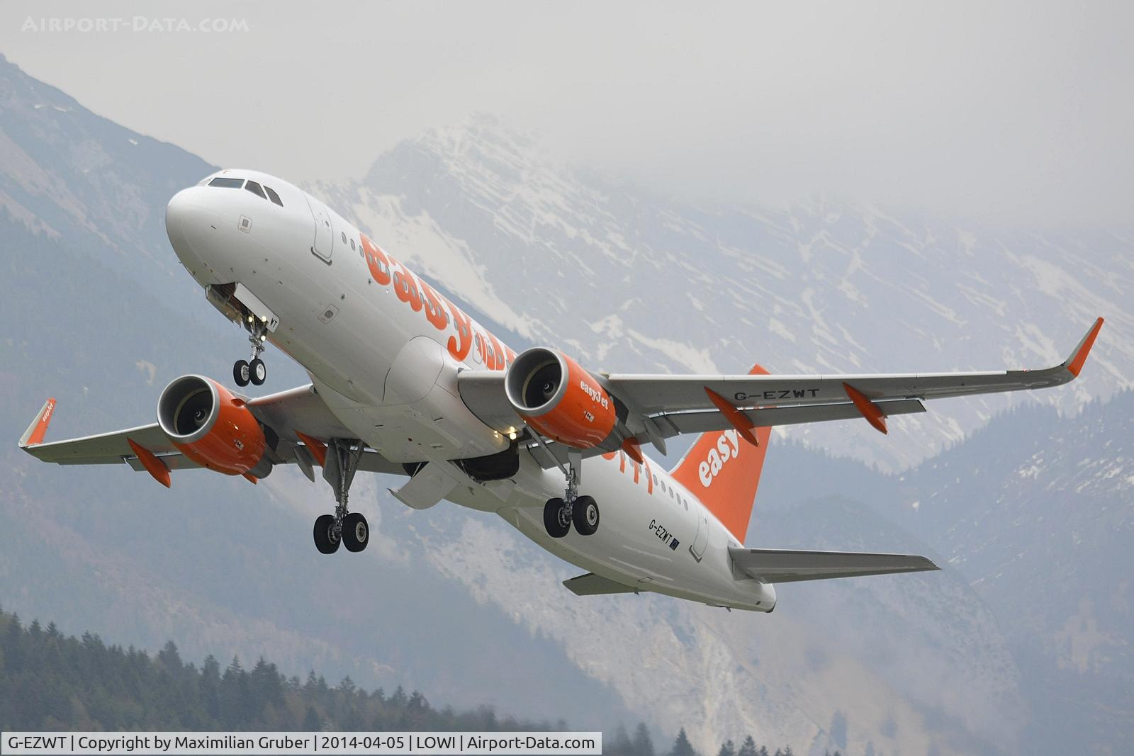 G-EZWT, 2014 Airbus A320-214 C/N 6047, EasyJet