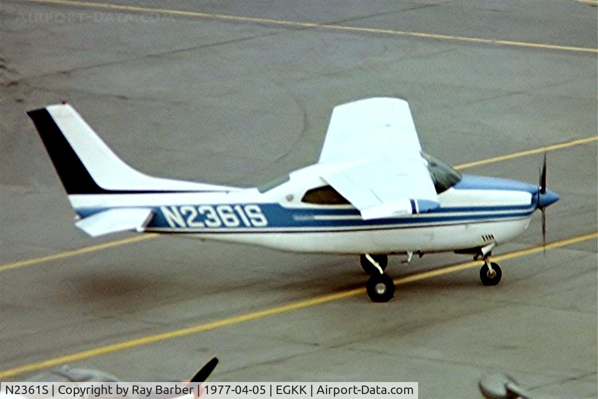 N2361S, 1976 Cessna 210L Centurion C/N 210-61256, Cessna 210L Centurion [210-61256] Gatwick~G 05/04/1977. From a slide
