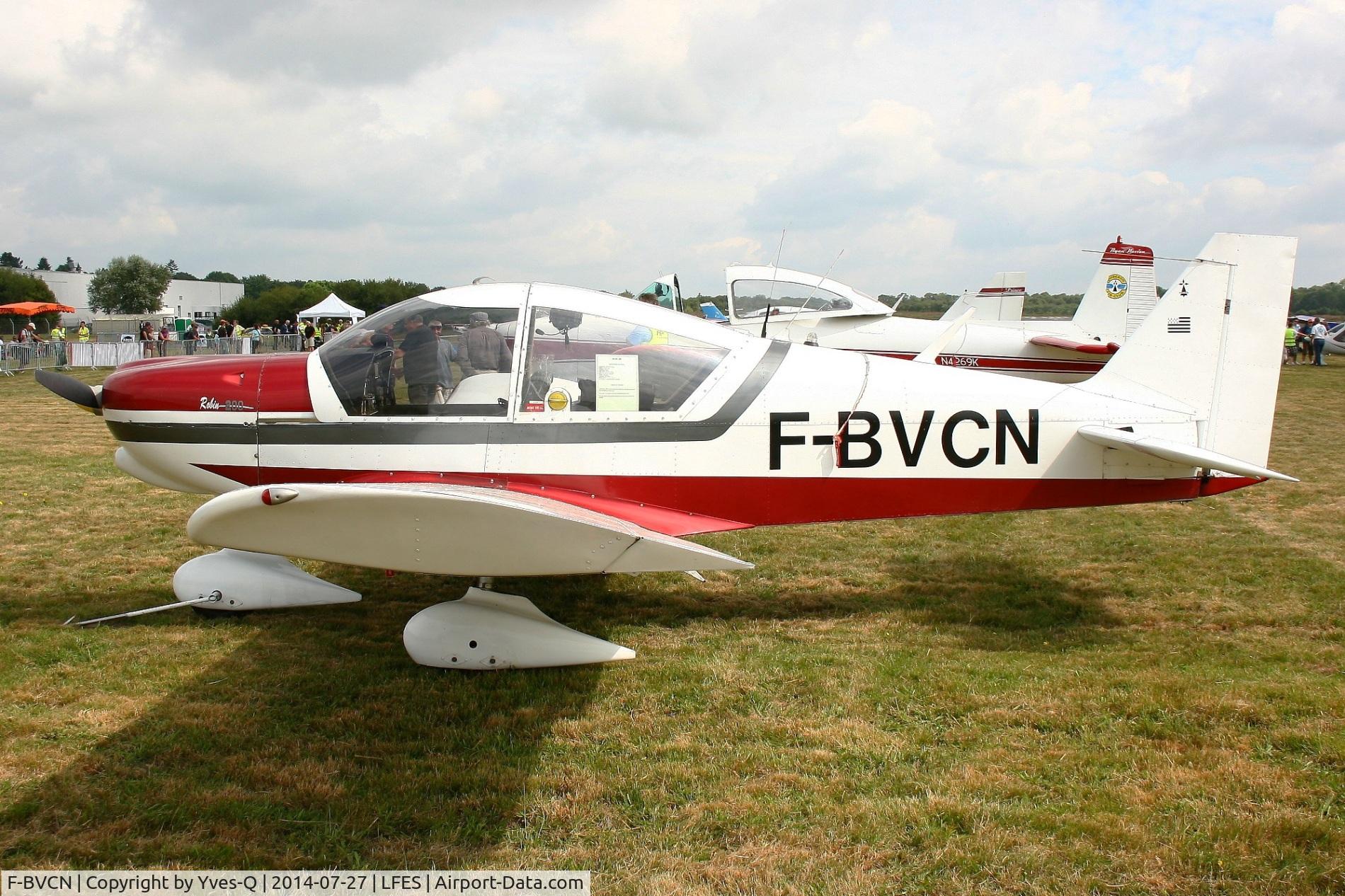 F-BVCN, 1974 Robin HR-200-100 Club C/N 22, Robin HR-200-100 Club, Static display, Guiscriff airfield (LFES) open day 2014