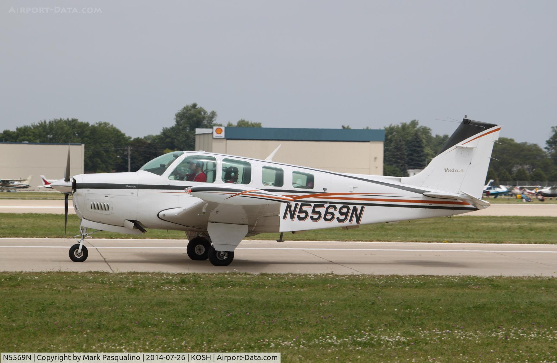 N5569N, 1990 Beech A36 Bonanza 36 C/N E-2529, Beech A36
