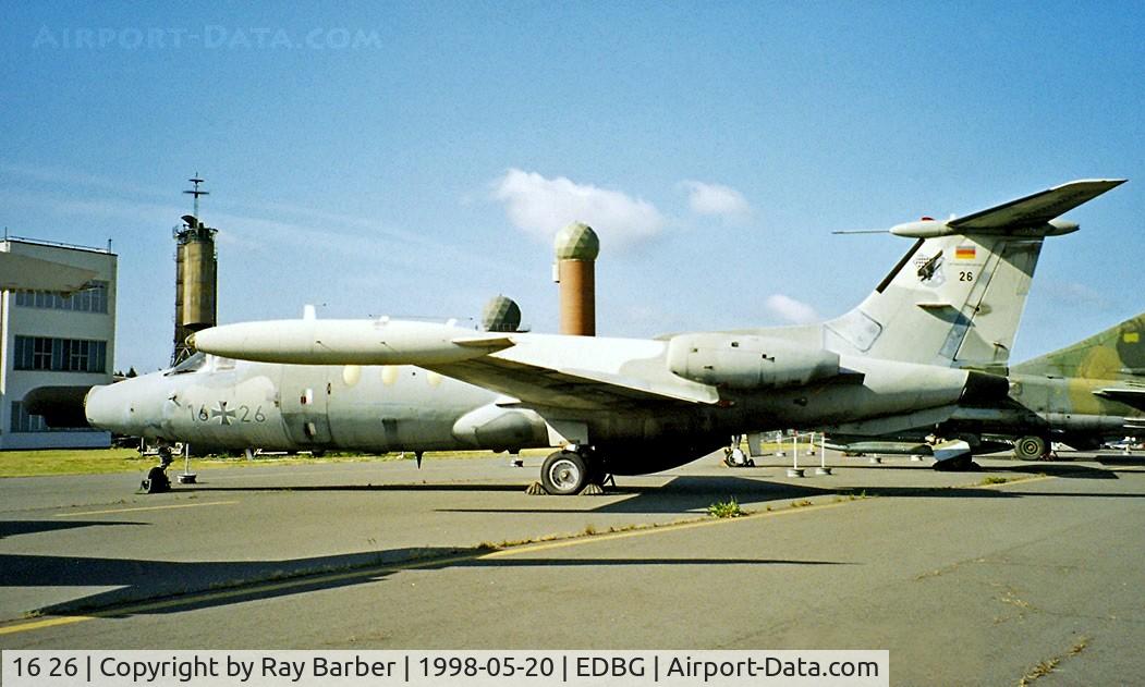 16 26, Hamburger Flugzeugbau HFB-320ECM Hansa Jet C/N 1063, MBB/HFB-320 Hansa Jet ECM [1063] (German Air Force) Berlin-Gatow~D 20/05/1998