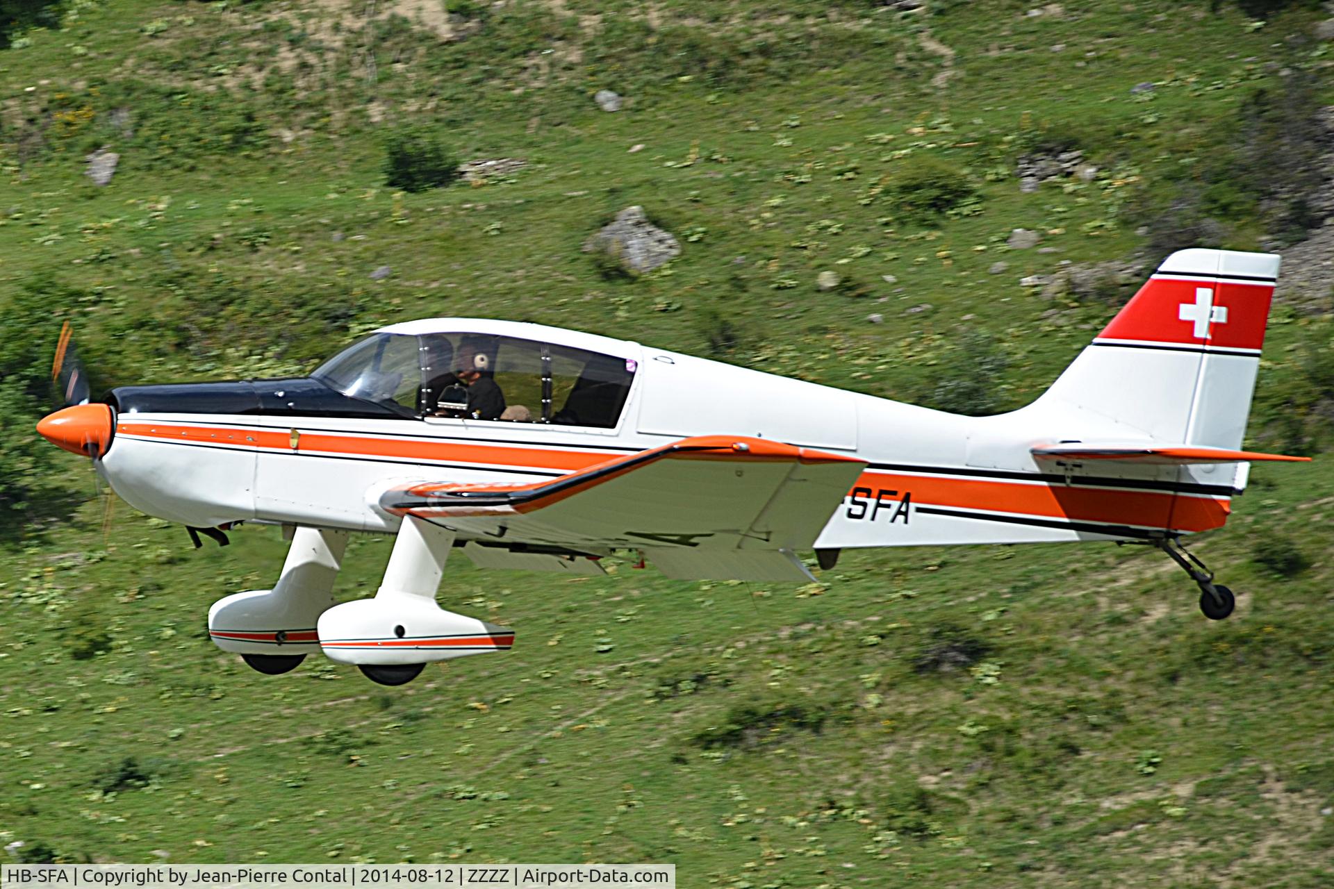 HB-SFA, 1967 SAN Jodel D-140E Mousquetaire IV C/N 187, On short final at Valloire (LF7332), Savoie, France.
