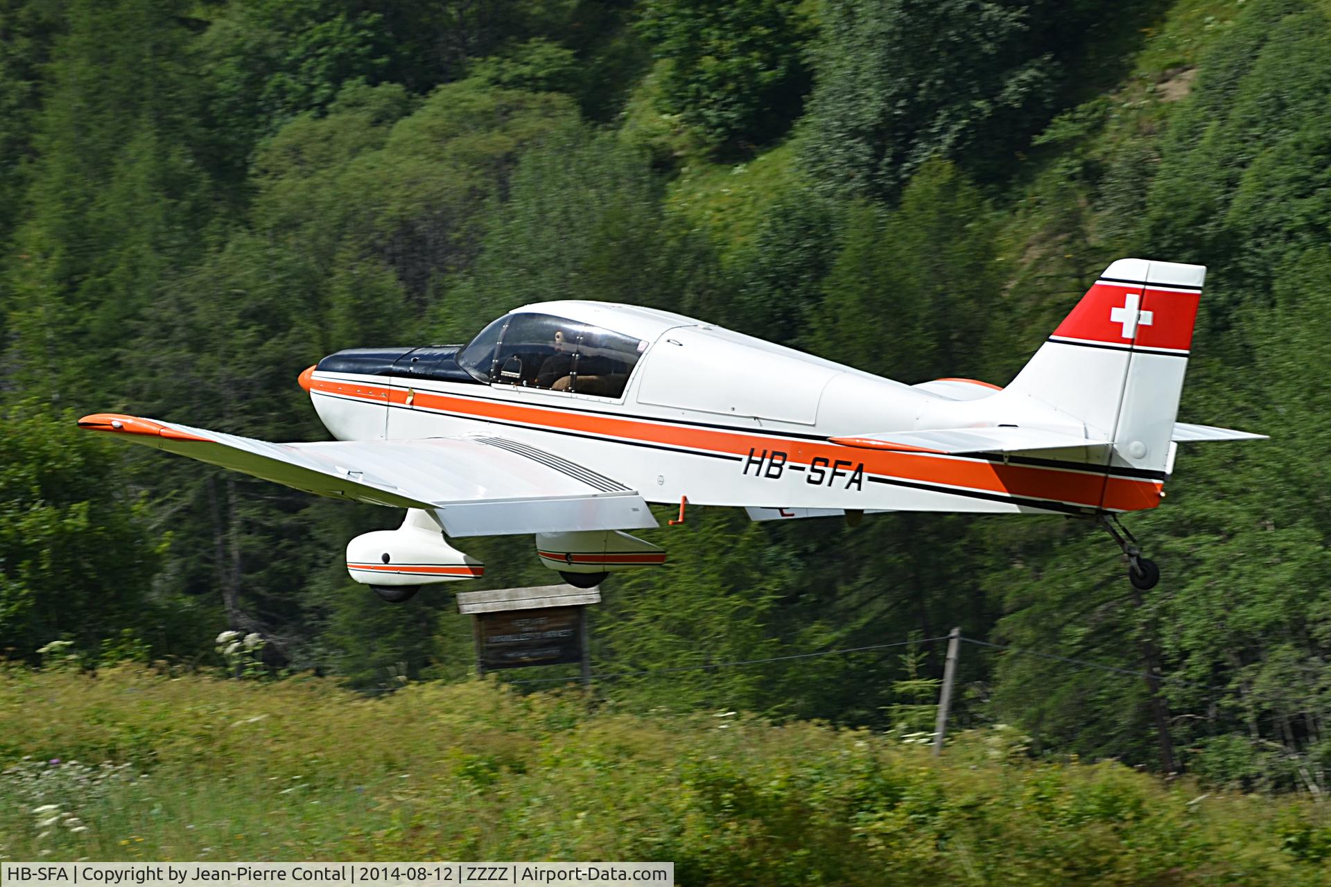 HB-SFA, 1967 SAN Jodel D-140E Mousquetaire IV C/N 187, Landing at Valloire/Bonnenuit (LF7332), Savoie, France.