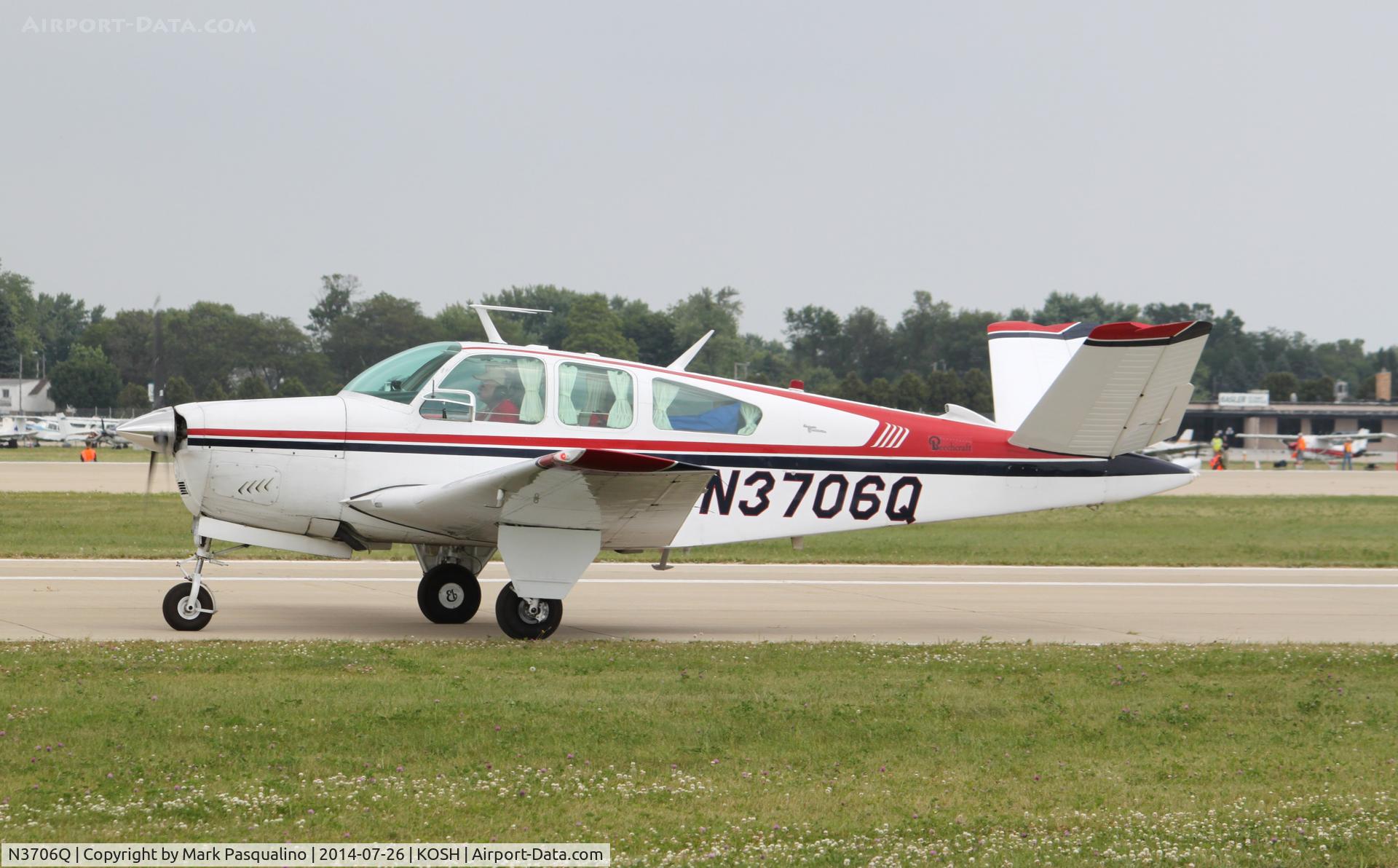 N3706Q, 1966 Beech V35 Bonanza C/N D-8367, Beech V35