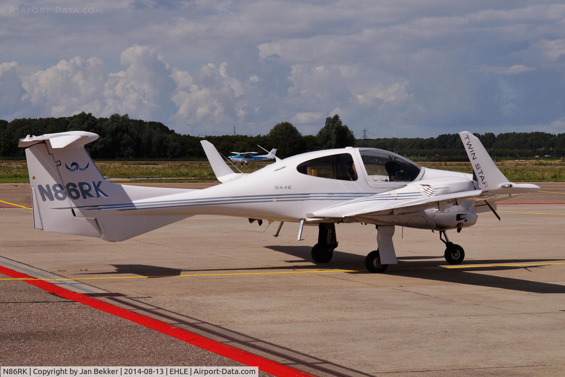 N86RK, 2005 Diamond DA-42NG Twin Star C/N 42.048, Lelystad Airport