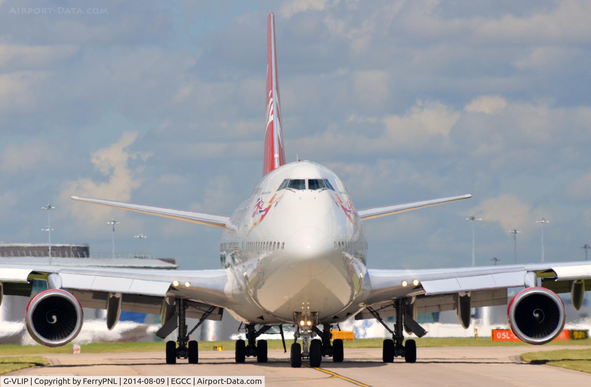 G-VLIP, 2001 Boeing 747-443 C/N 32338, Virgin B744 face-on