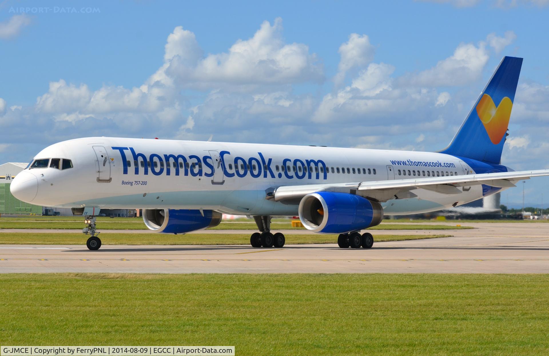 G-JMCE, 2000 Boeing 757-25F C/N 30758, Thomas Cook B752