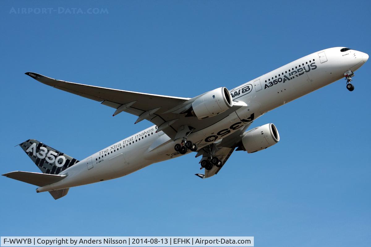 F-WWYB, 2014 Airbus A350-941 C/N 005, Departing runway 22R back to Toulouse.