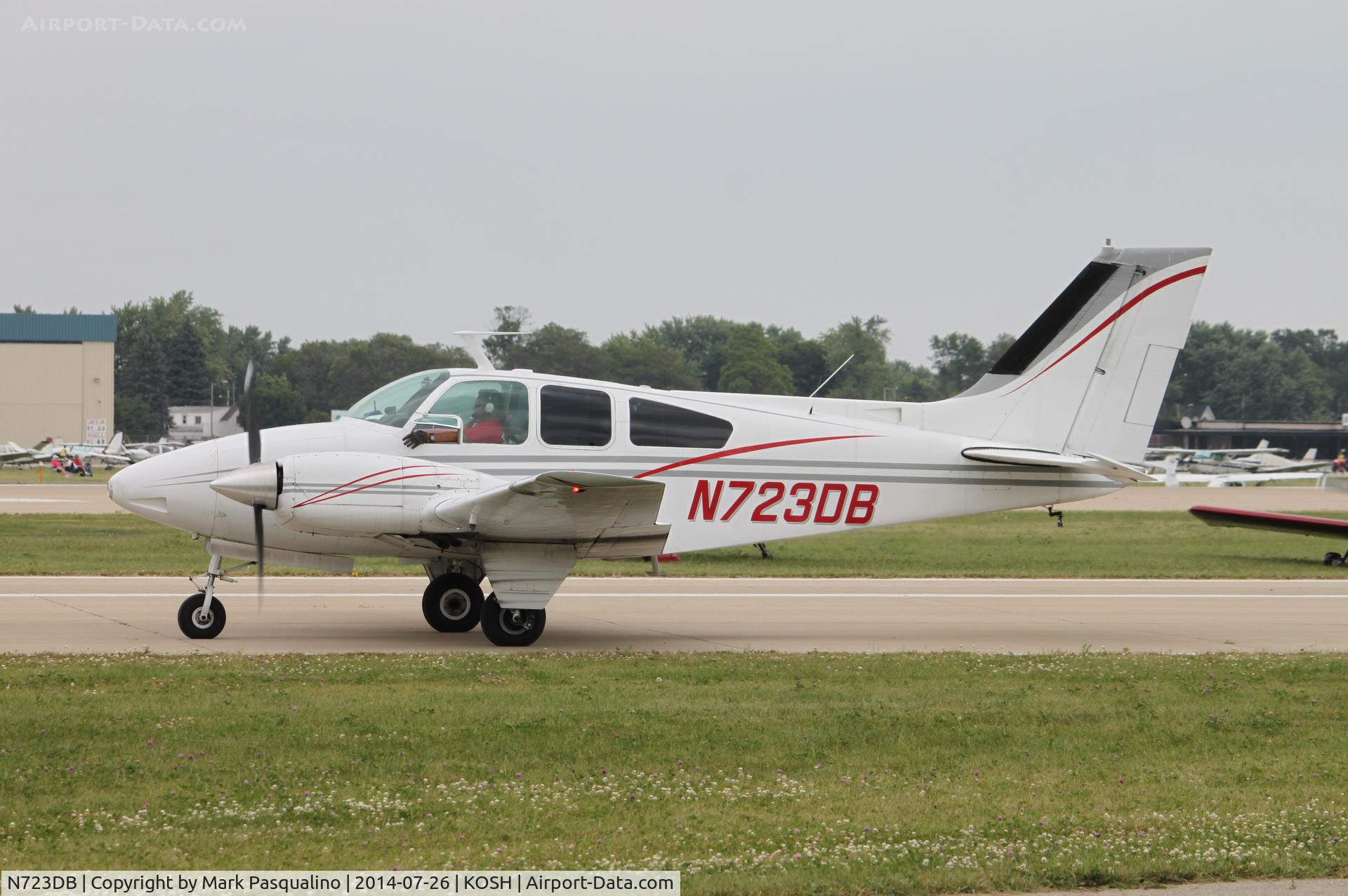N723DB, 1966 Beech 95-B55 (T42A) Baron C/N TC-1019, Beech B55