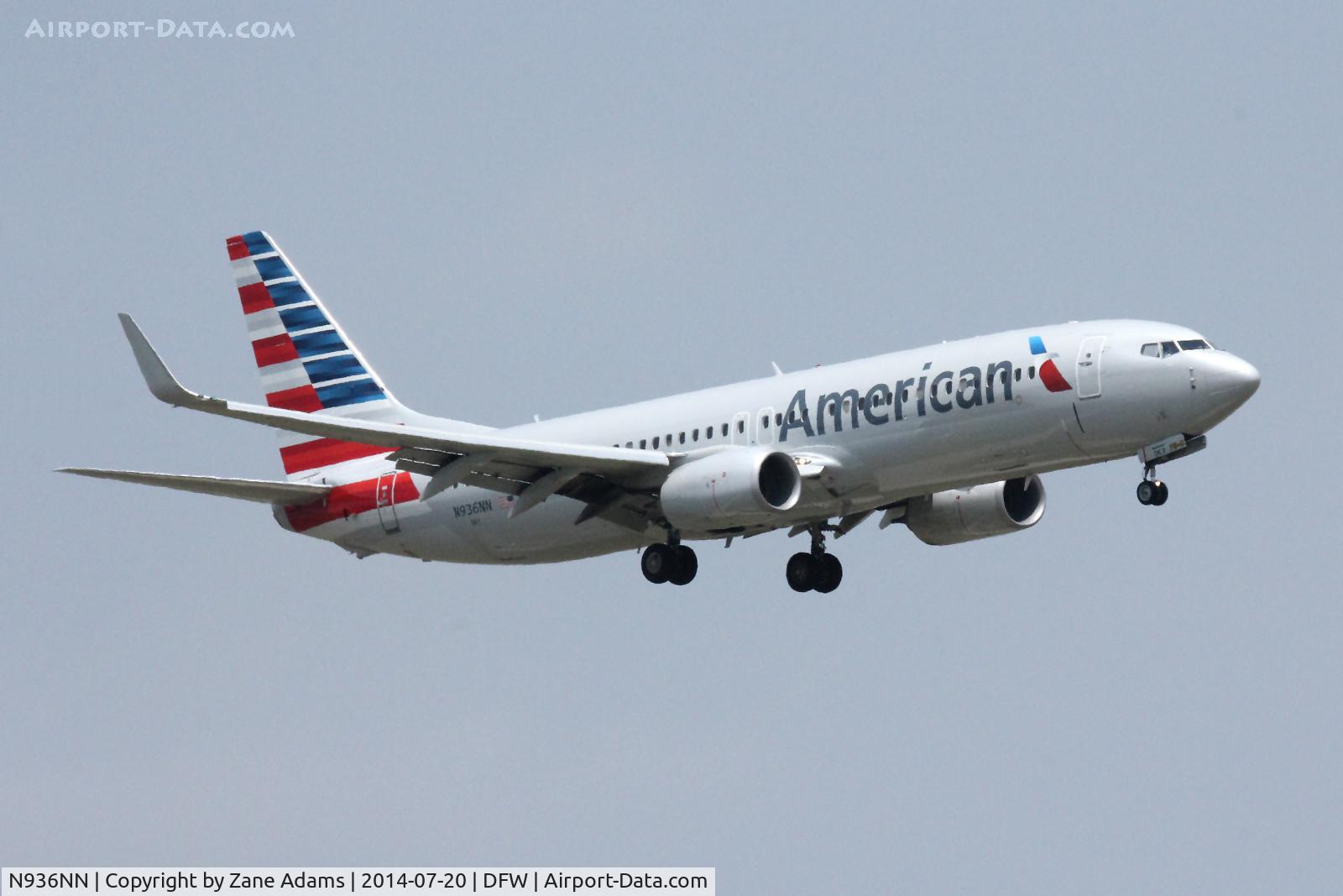 N936NN, 2013 Boeing 737-823 C/N 31176, At DFW Airport