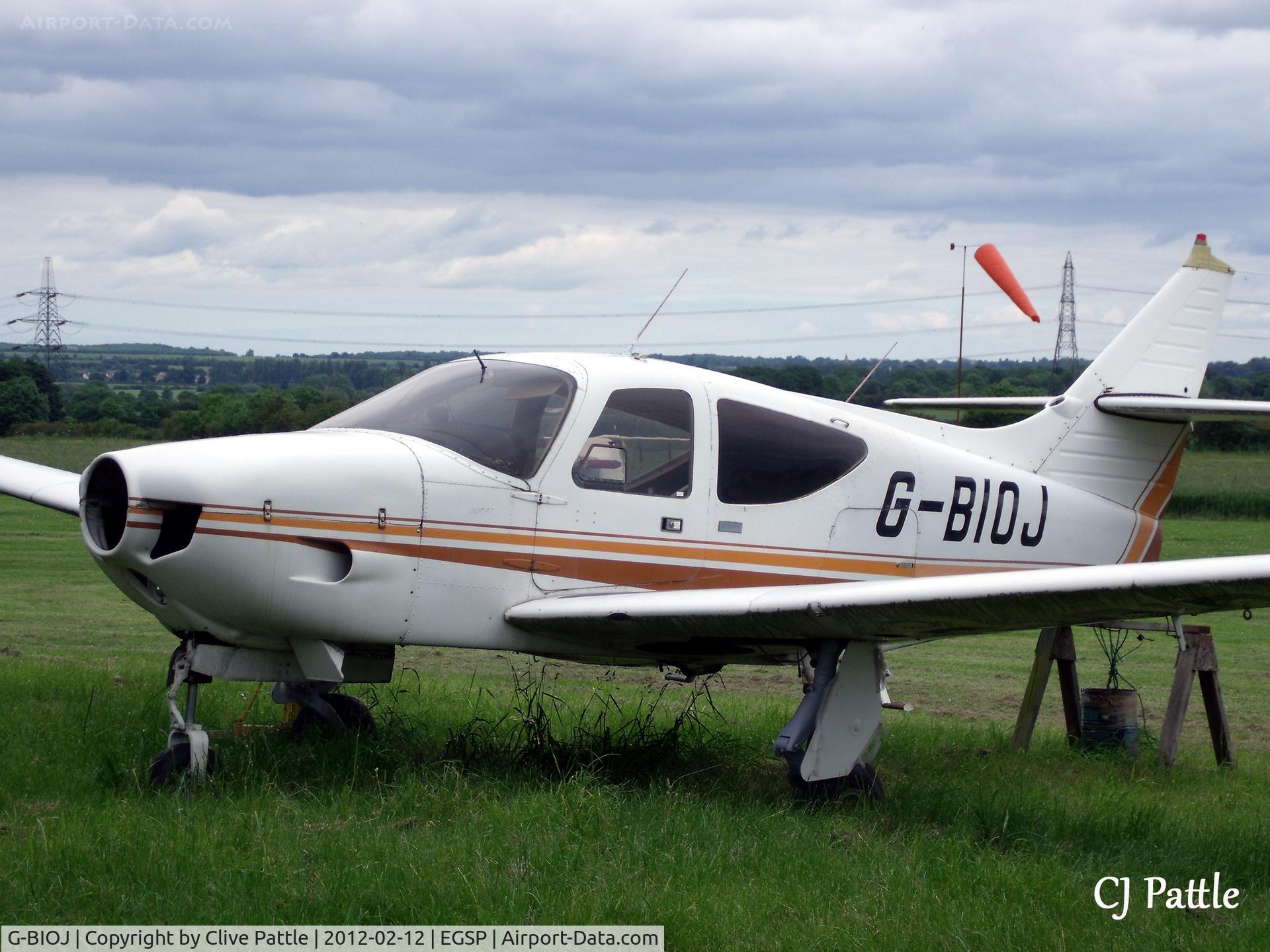 G-BIOJ, 1977 Rockwell Commander 112TCA C/N 13192, Stored with no engine at Peterborough/Sibson
