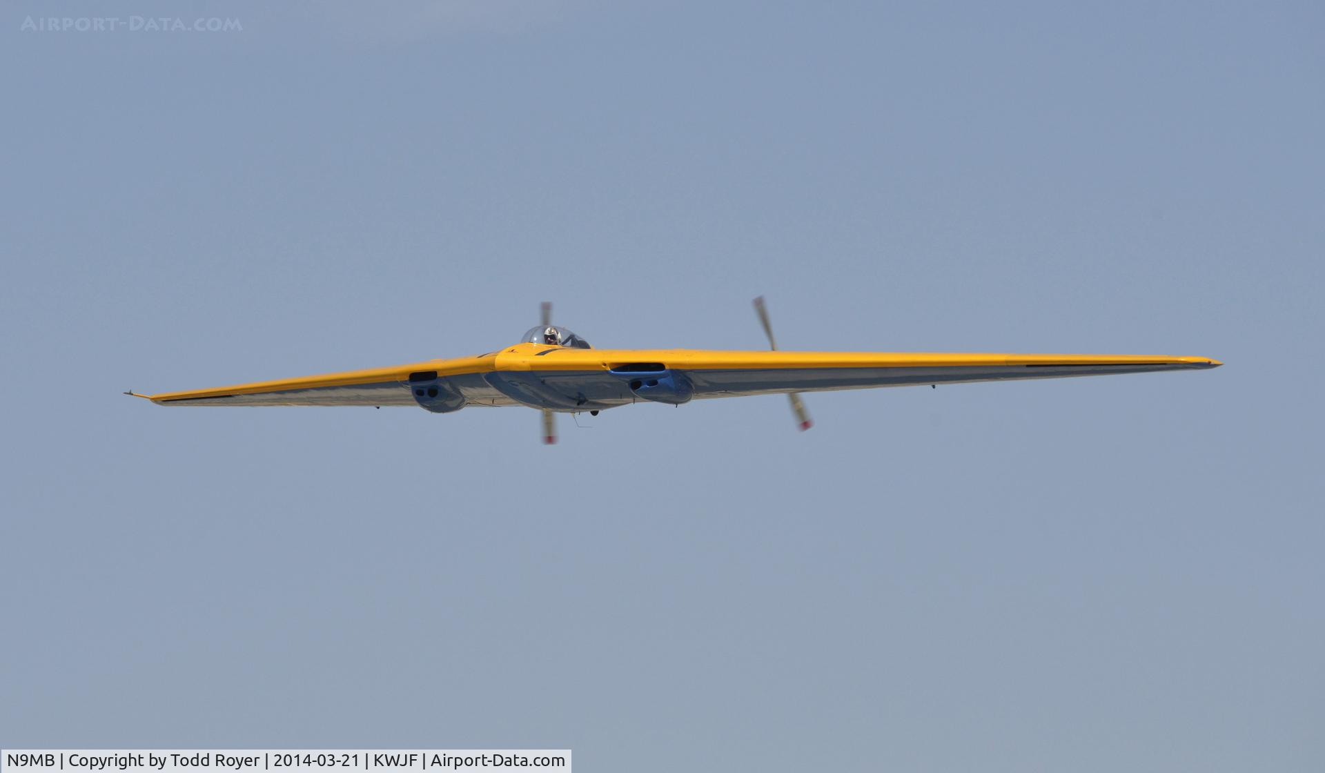 N9MB, 1945 Northrop N9M C/N 04, High speed pass