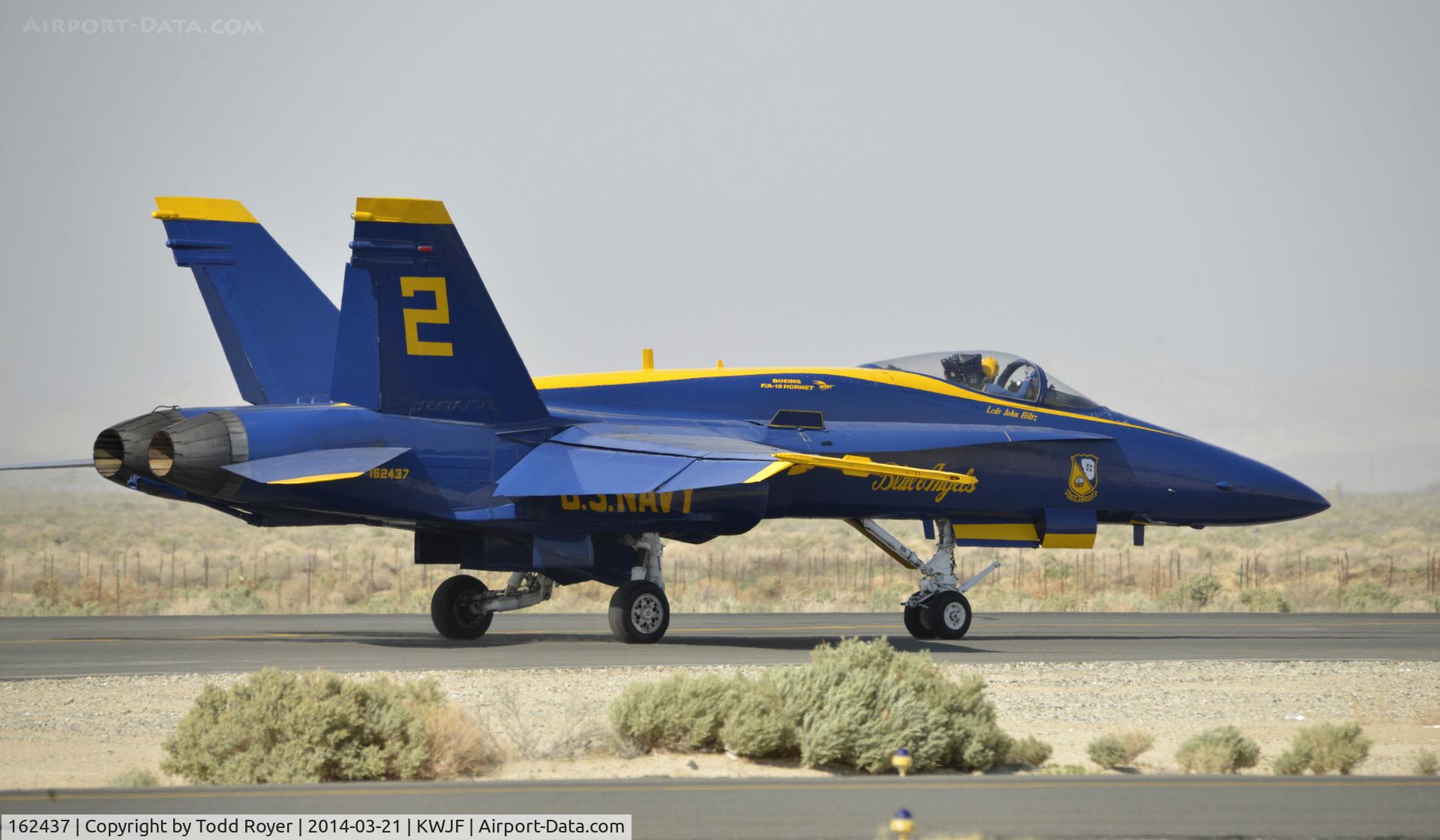 162437, McDonnell Douglas F/A-18A Hornet C/N 0281, Taxiing for departure