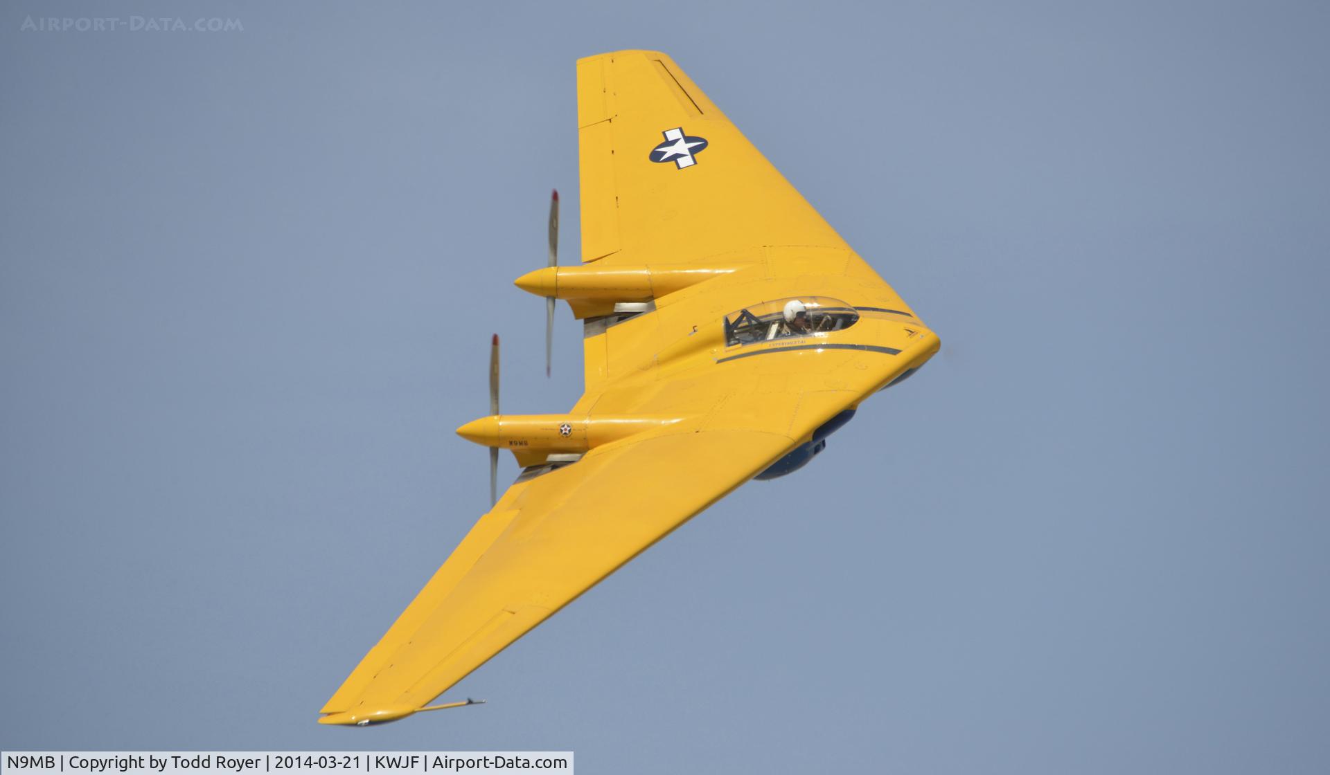 N9MB, 1945 Northrop N9M C/N 04, Nice pass