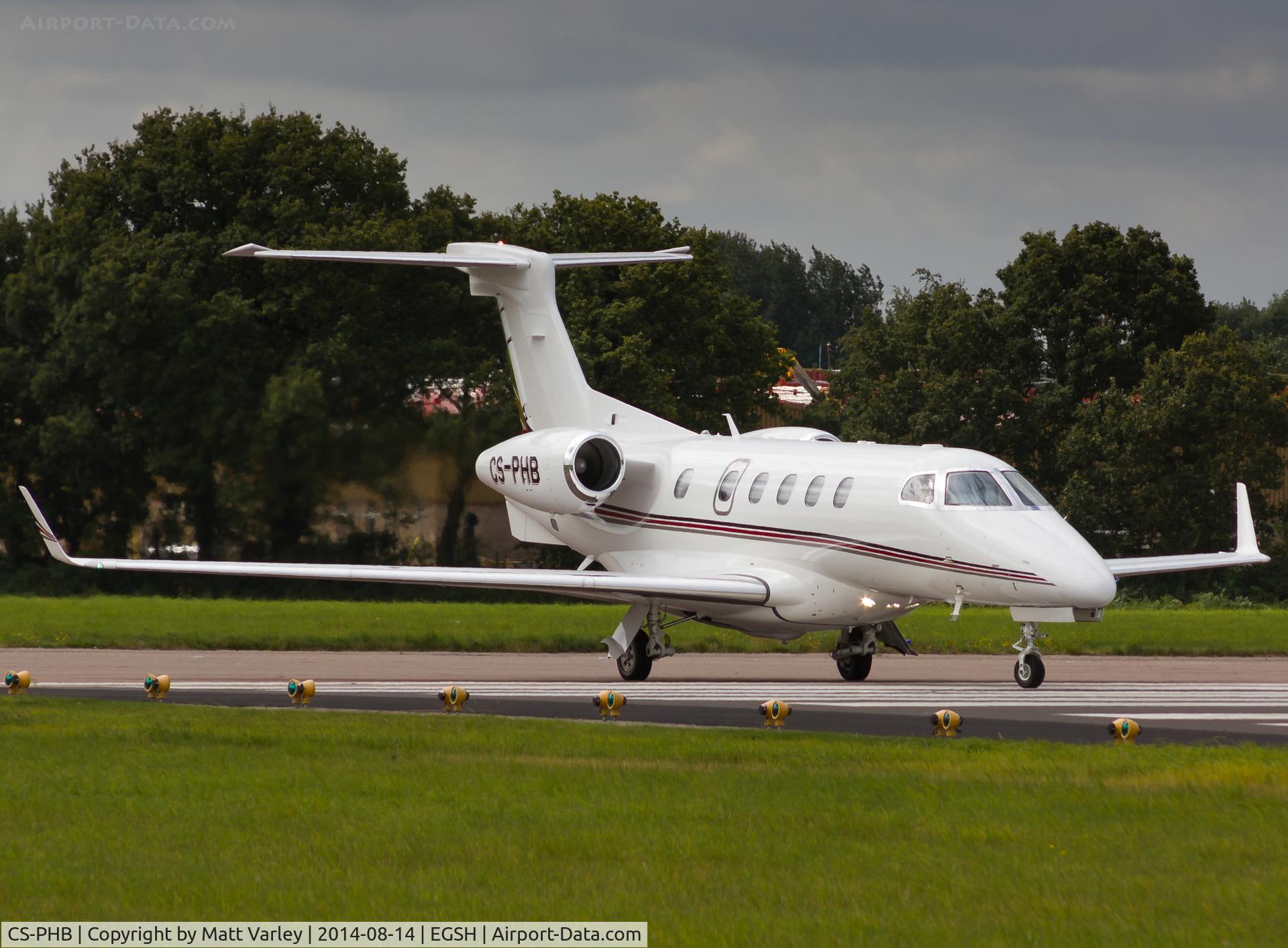 CS-PHB, 2014 Embraer EMB-505 Phenom 300 C/N 50500209, About to depart off RWY 27 @ NWI....