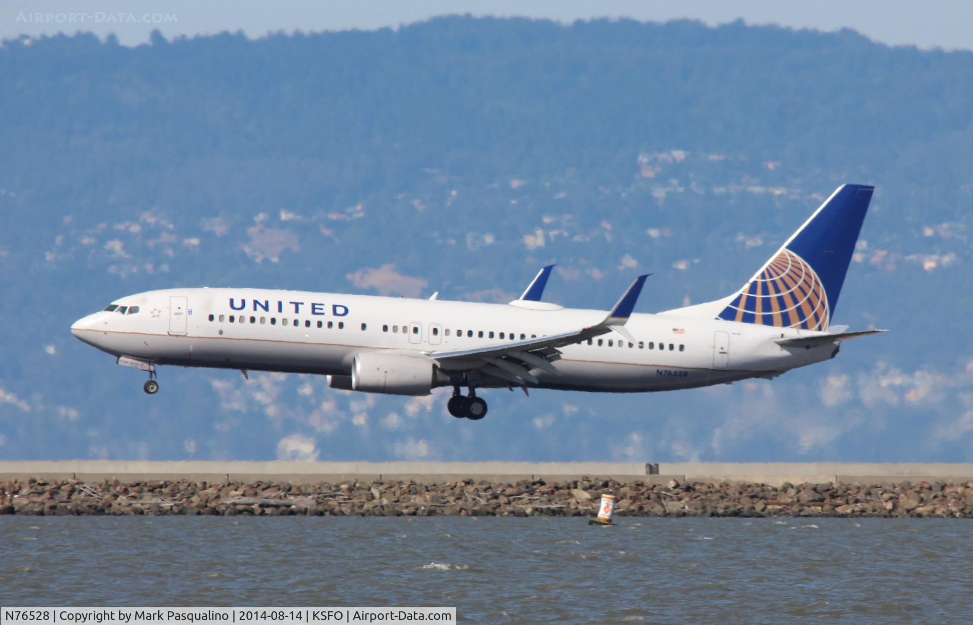 N76528, 2010 Boeing 737-824 C/N 31663, Boeing 737-800
