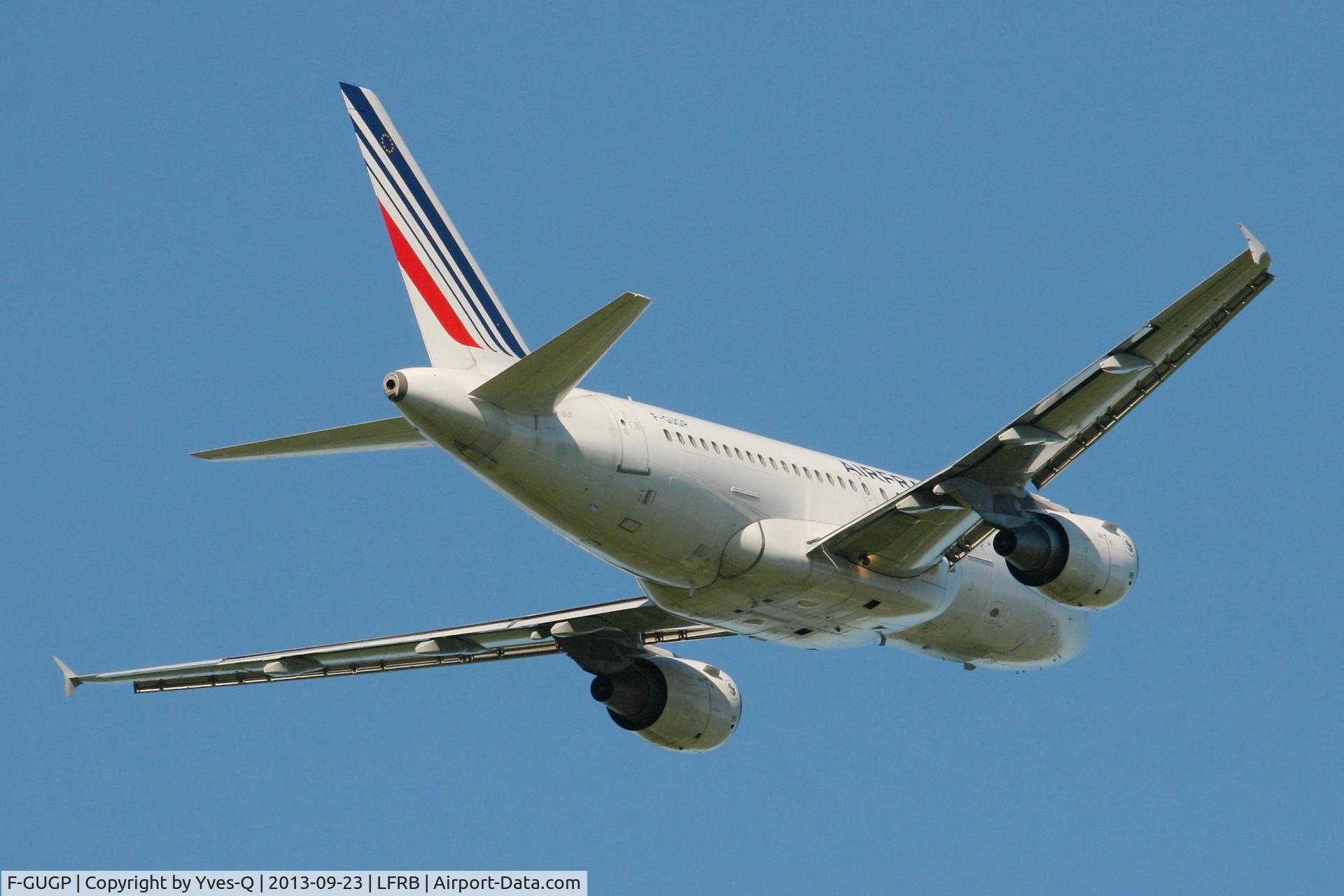 F-GUGP, 2006 Airbus A318-111 C/N 2967, Airbus A318-111, Take off rwy 07R, Brest-Bretagne Airport (LFRB-BES)