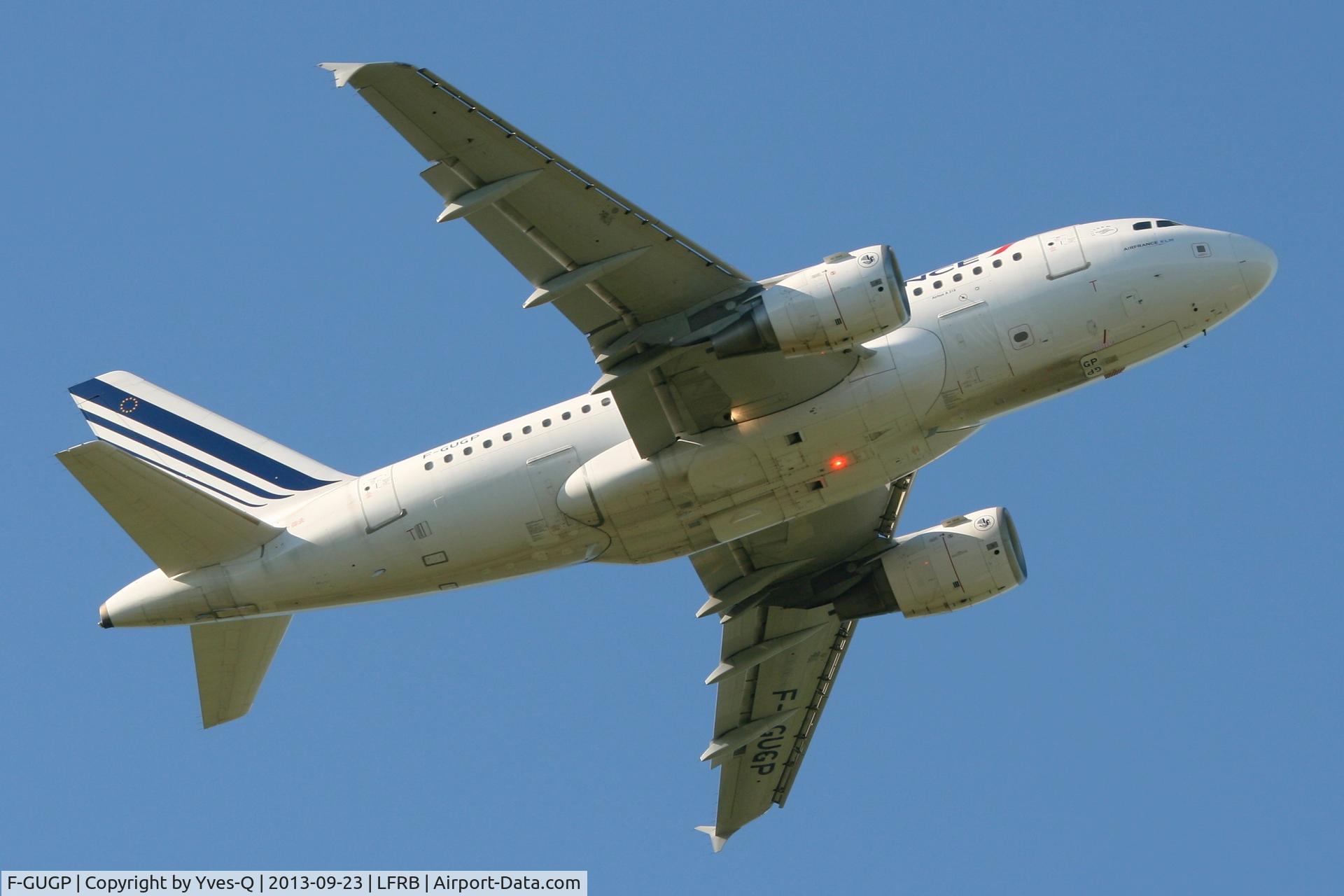 F-GUGP, 2006 Airbus A318-111 C/N 2967, Airbus A318-111, Take off rwy 07R, Brest-Bretagne Airport (LFRB-BES)
