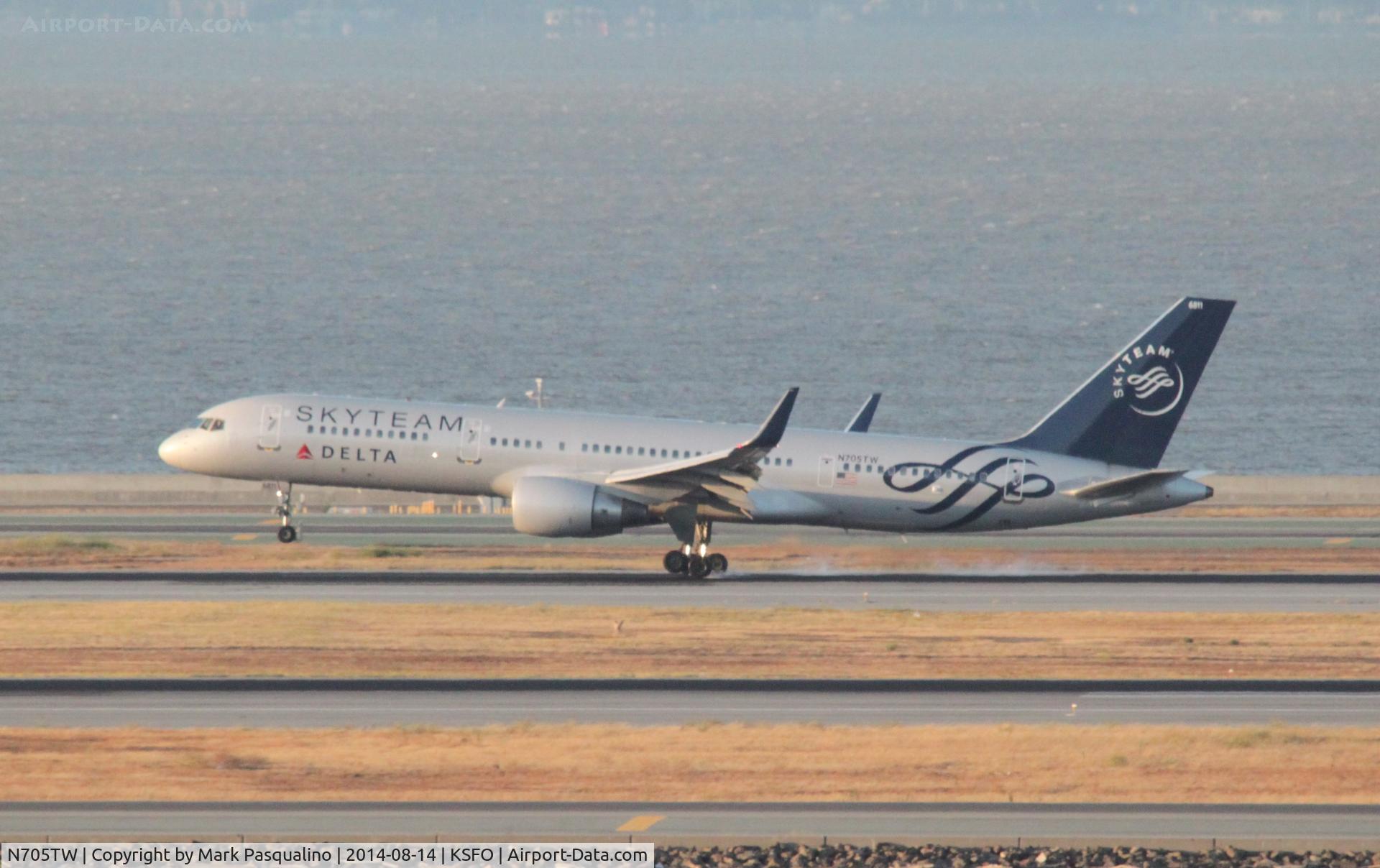 N705TW, 1997 Boeing 757-231ER C/N 28479, Boeing 757-200