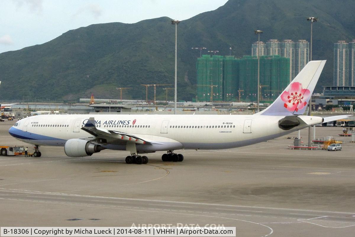 B-18306, 2005 Airbus A330-302 C/N 675, At Hong Kong