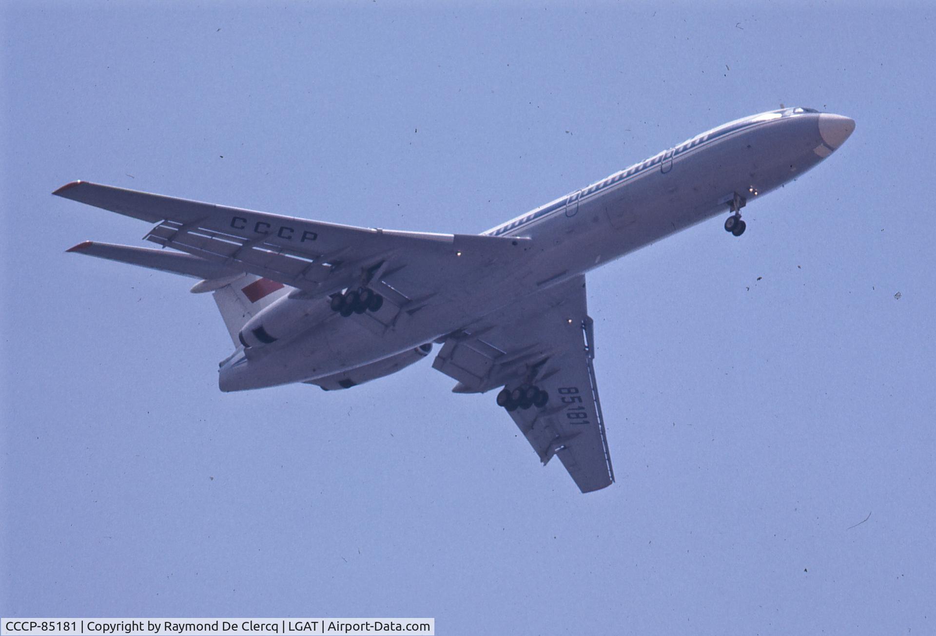CCCP-85181, 1971 Tupolev Tu-154B C/N 76A181, Landing at Athens in July 1977.