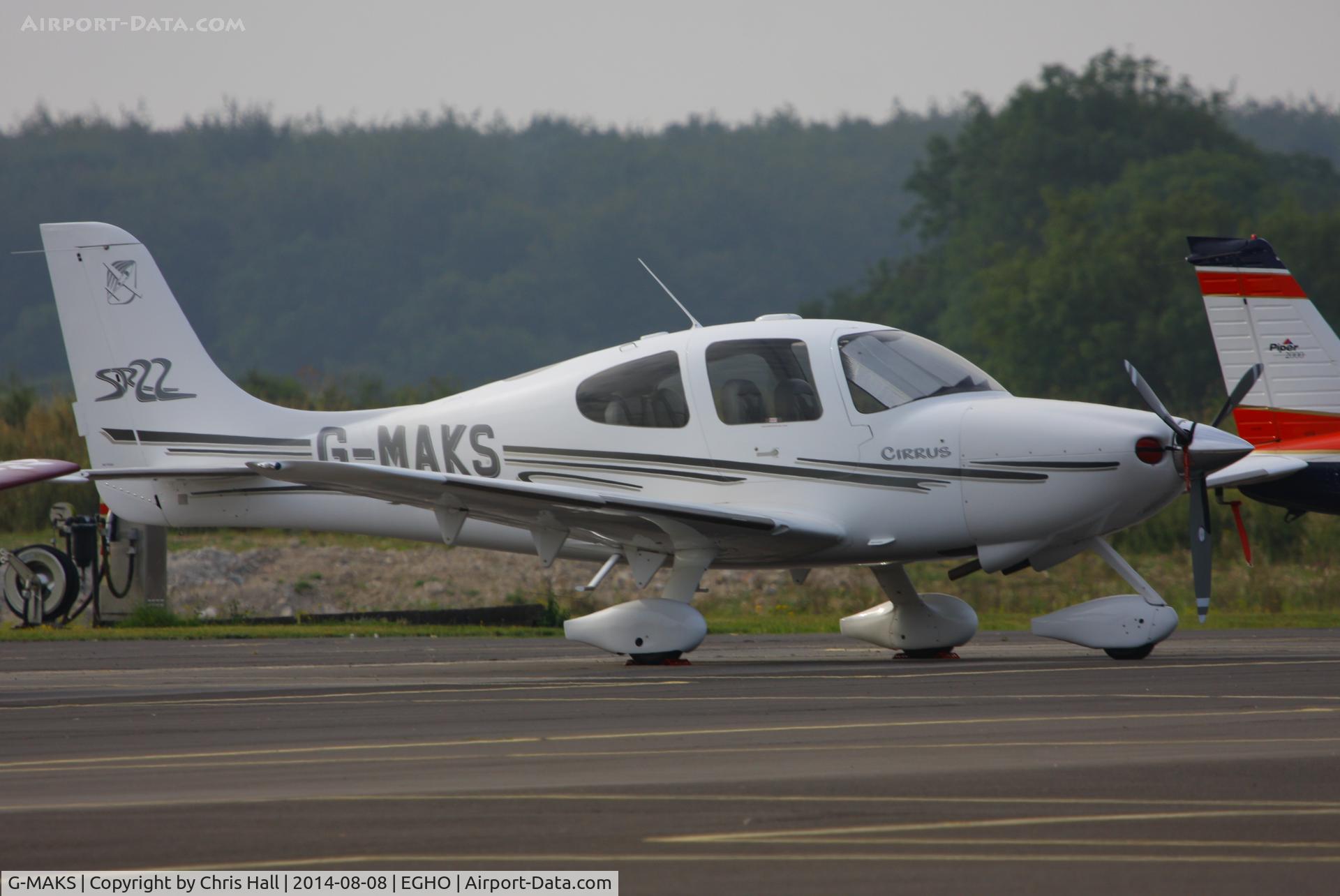 G-MAKS, 2002 Cirrus SR22 C/N 0367, at Thruxton Aerodrome